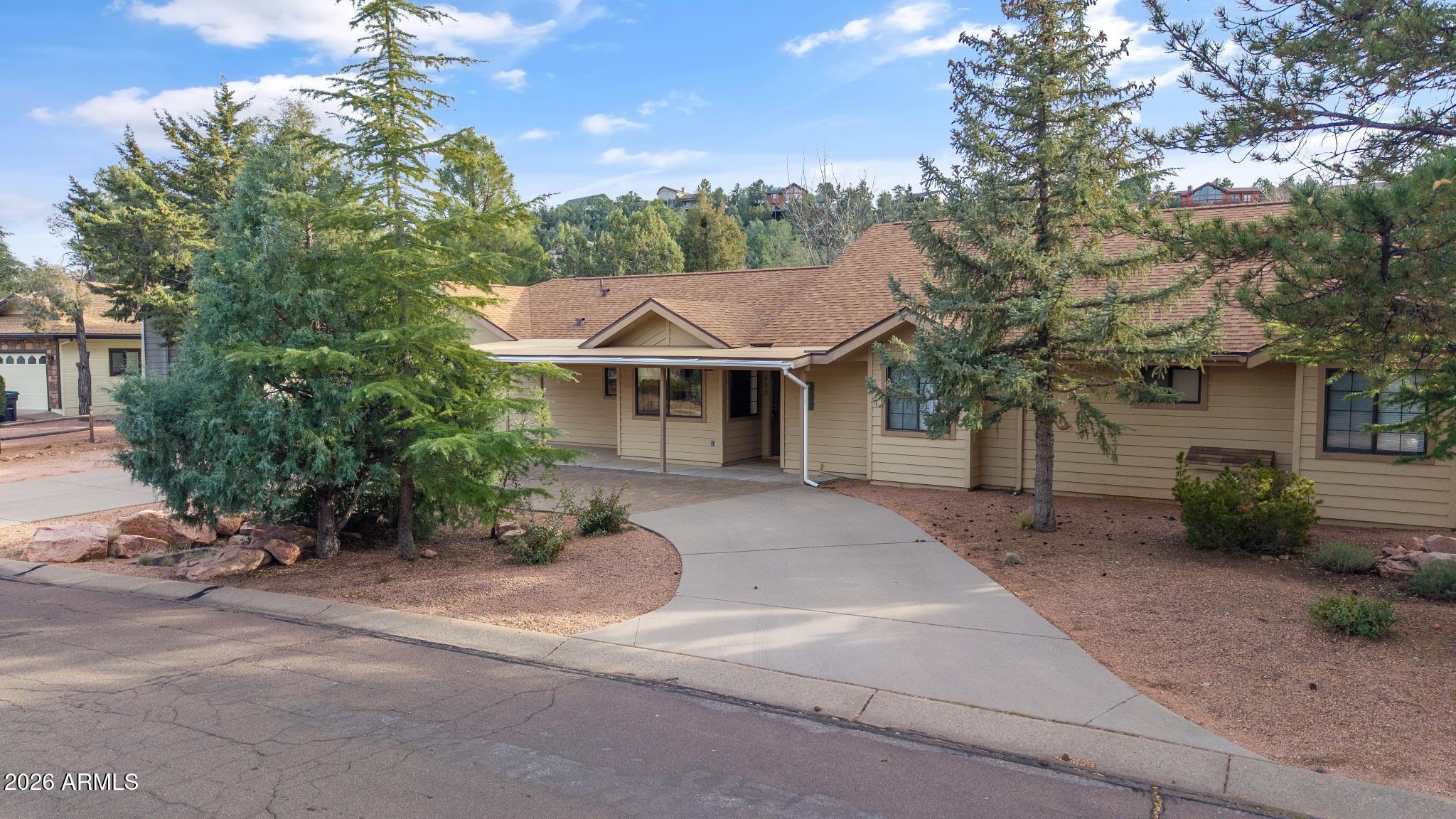 GOLDEN FRONTIER UNIT 2 - Residential