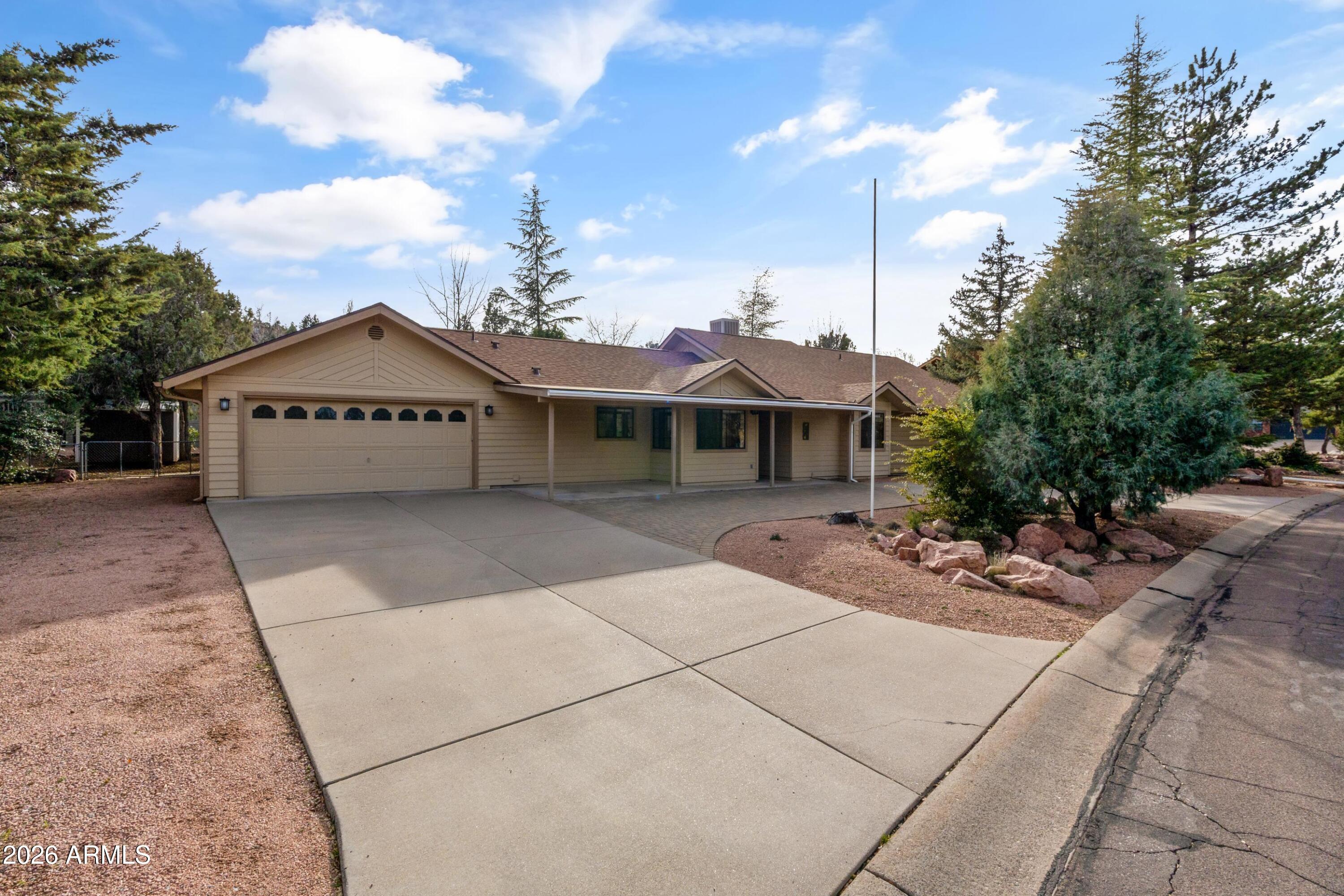 GOLDEN FRONTIER UNIT 2 - Residential