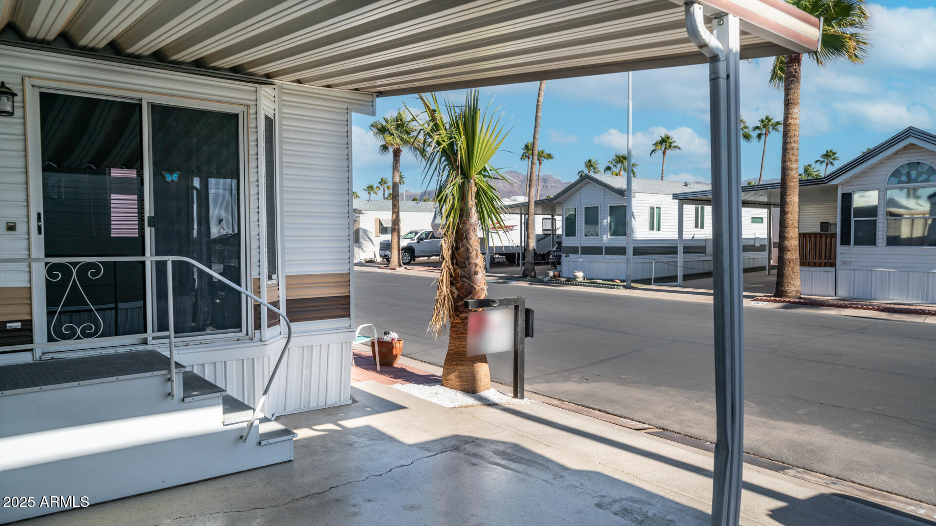 916 MINESHAFT Drive 916