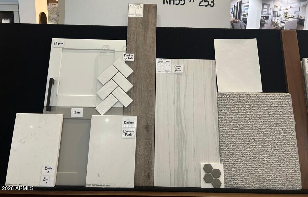 21640 W GLENROSA Avenue