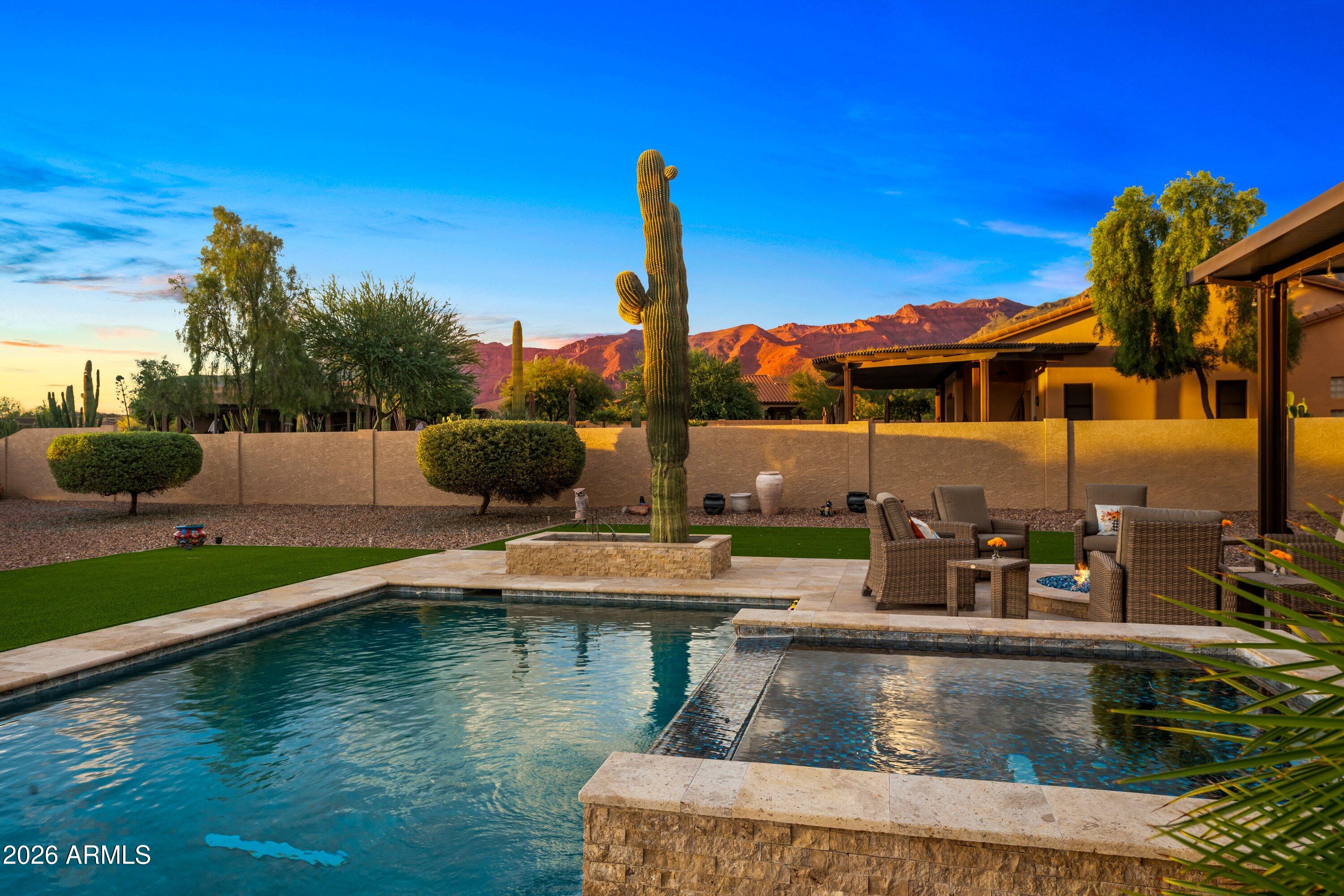 4144 S WILLOW SPRINGS Trail