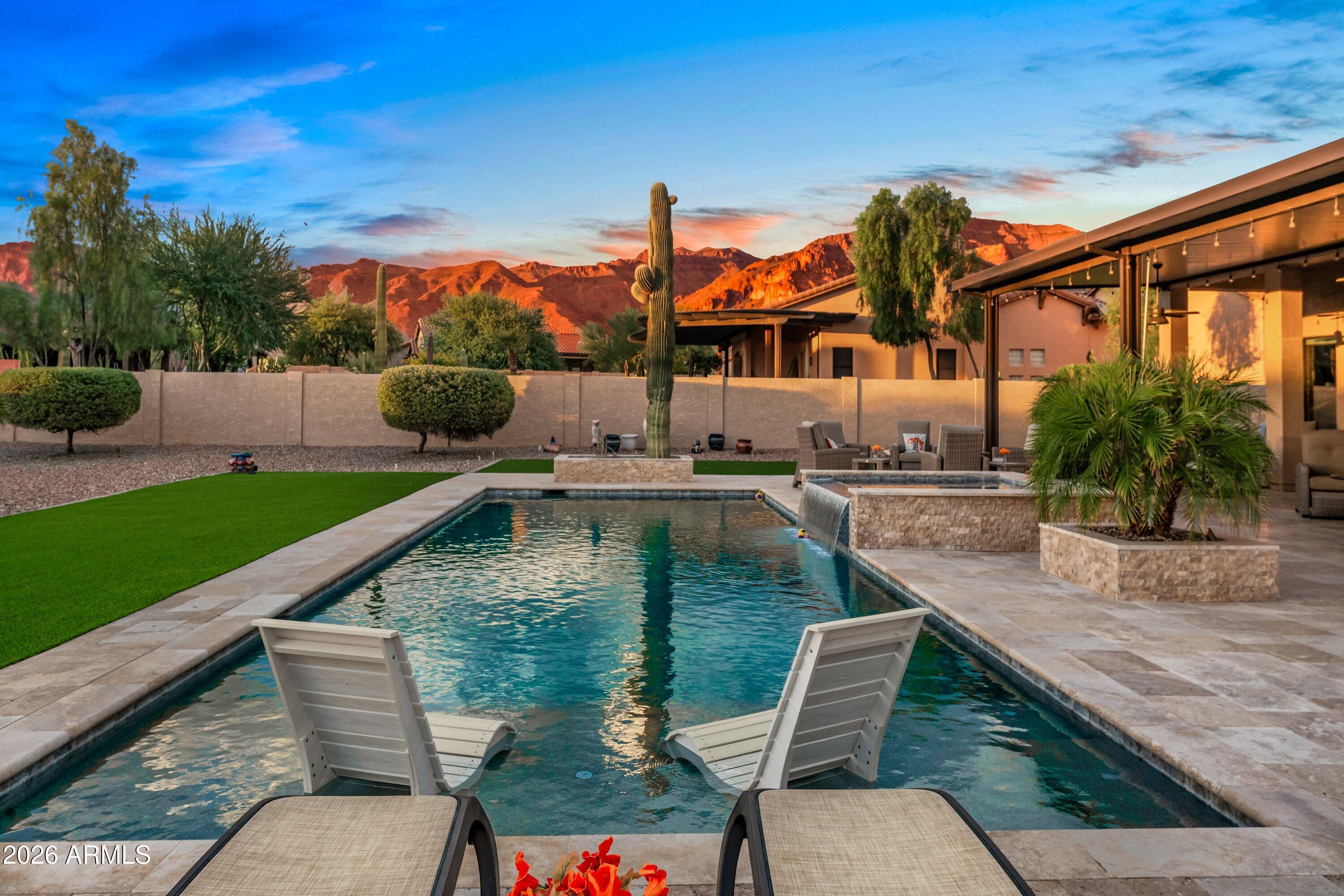 4144 S WILLOW SPRINGS Trail