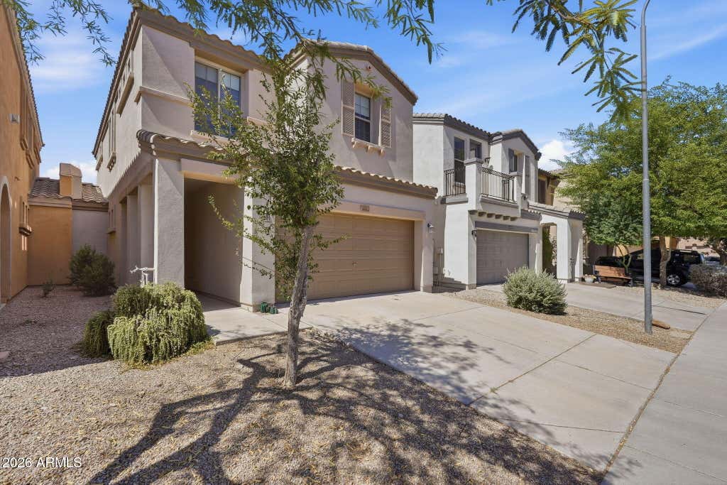 Photo of 1664 W Satinwood Drive, Phoenix, AZ 85045 (MLS # 7051899)
