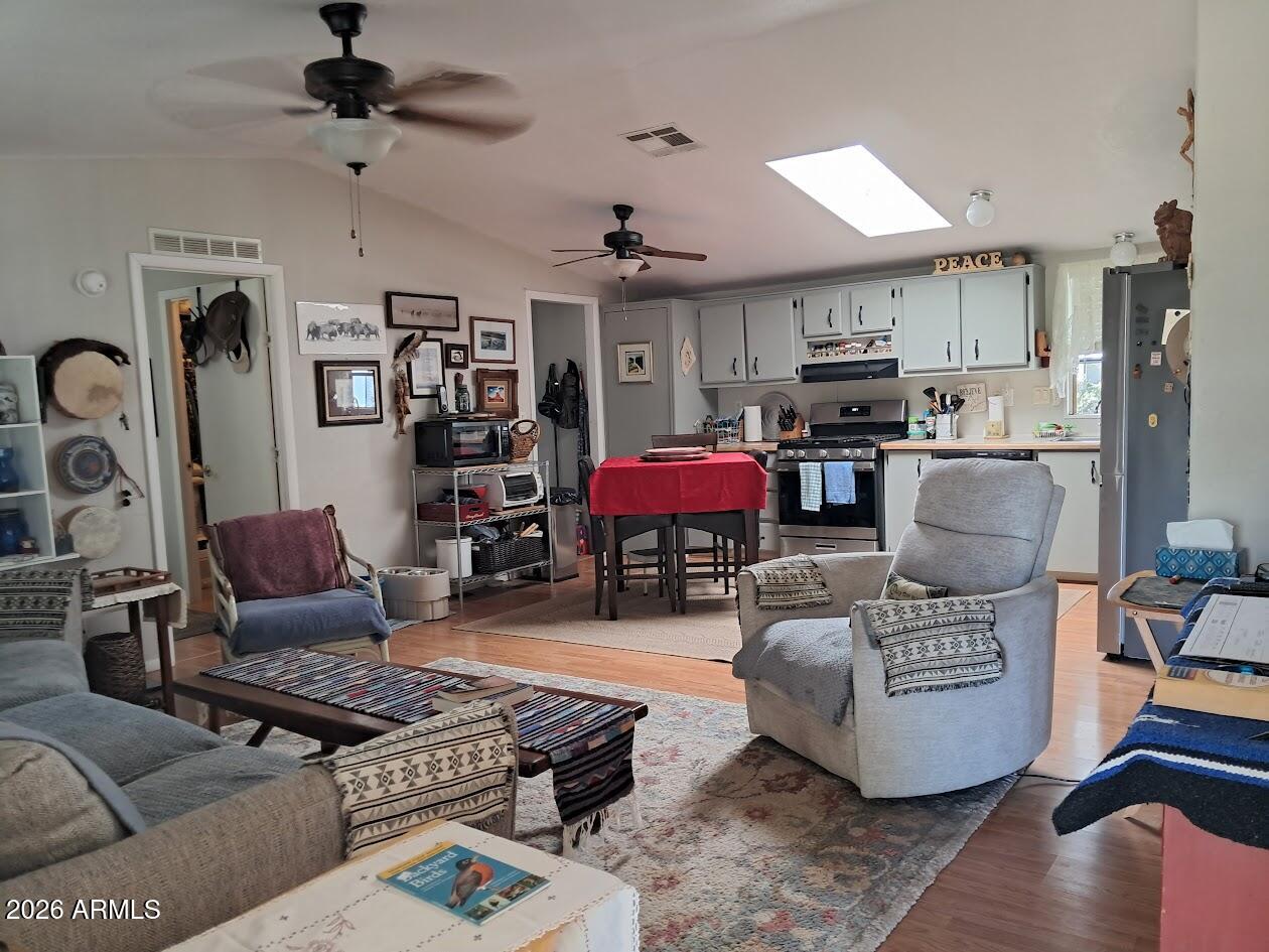 3300 E Fry Boulevard 48