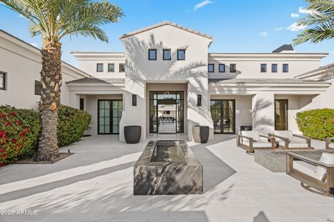 Photo of 6830 E Hummingbird Lane, Paradise Valley, AZ 85253 (MLS # 6953462)