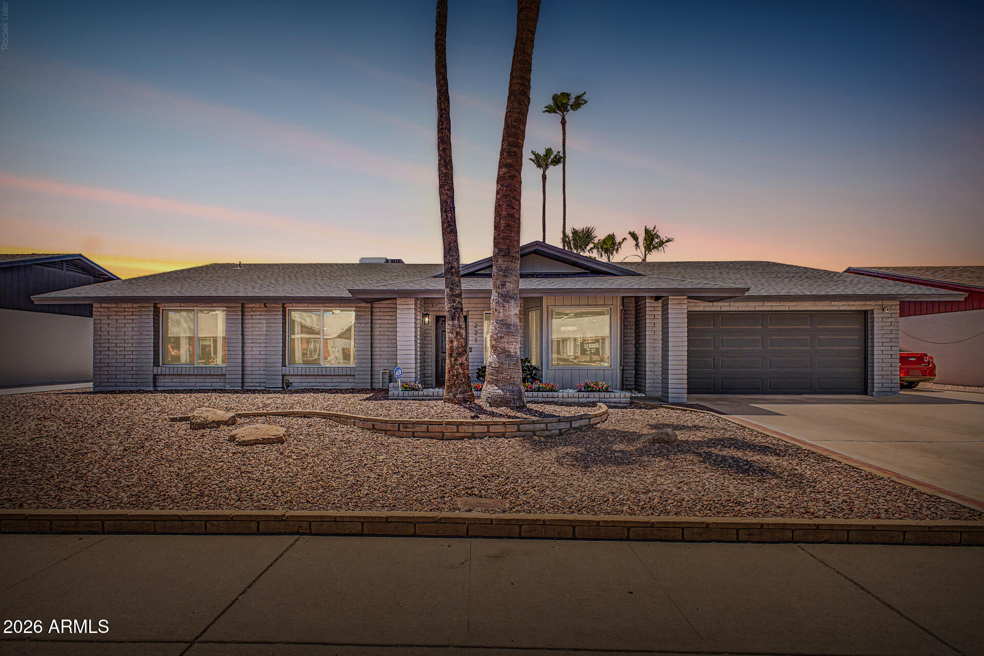 221 E HELENA Drive