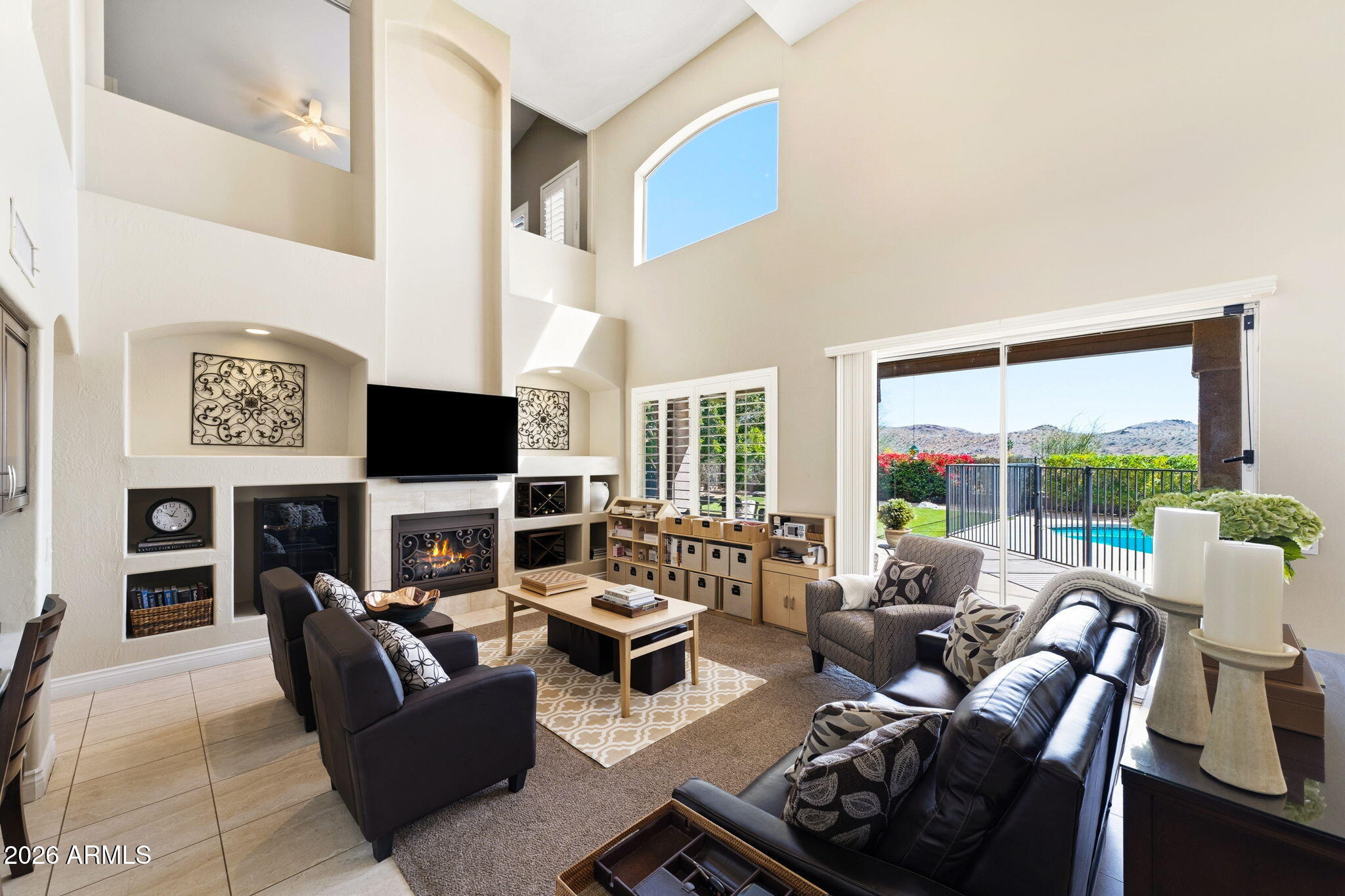 615 W MOUNTAIN VISTA Drive