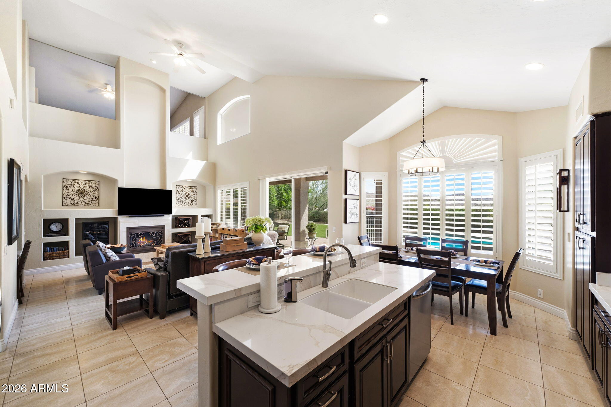 615 W MOUNTAIN VISTA Drive