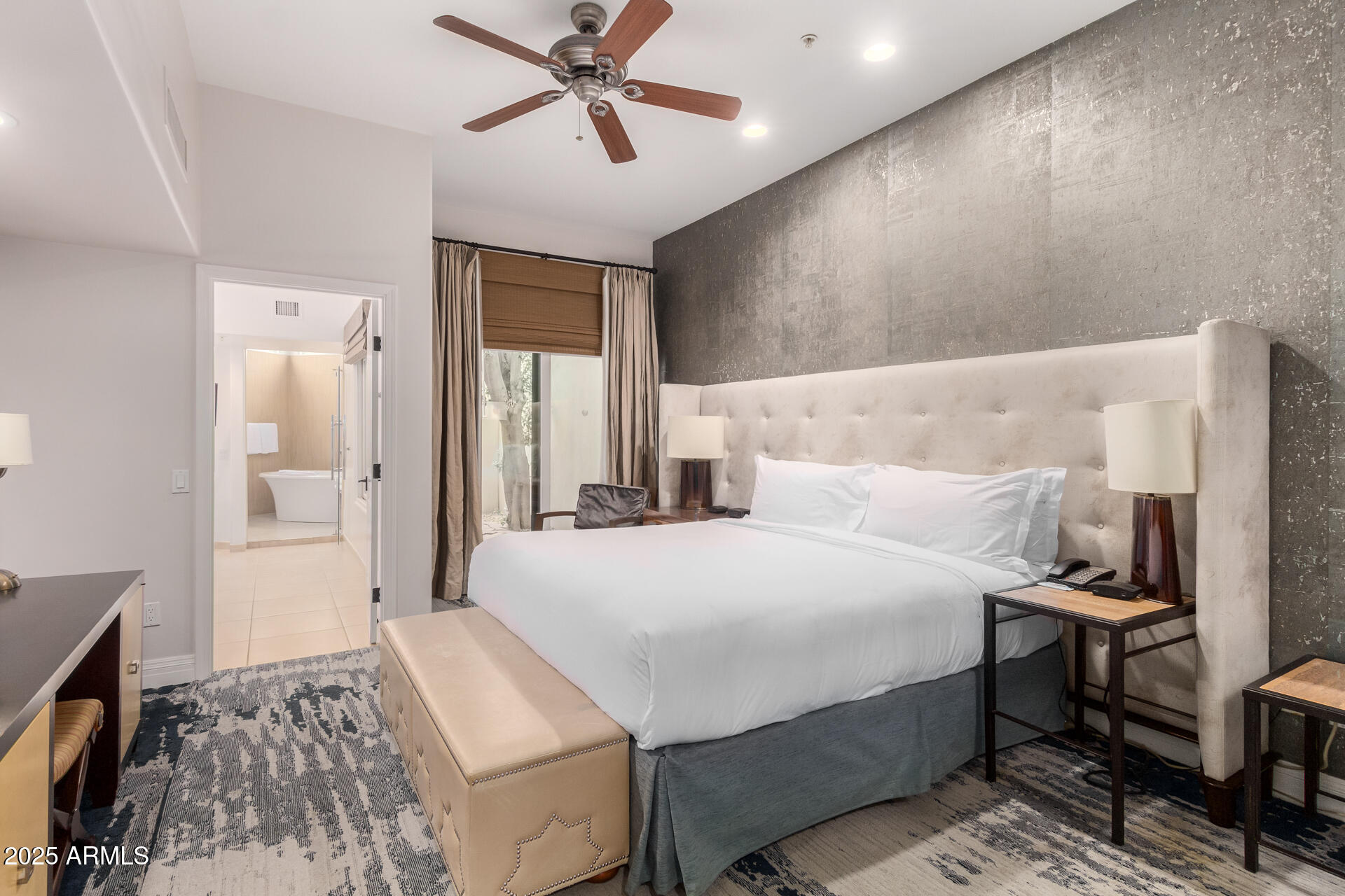 6000 E Camelback Road E 7707