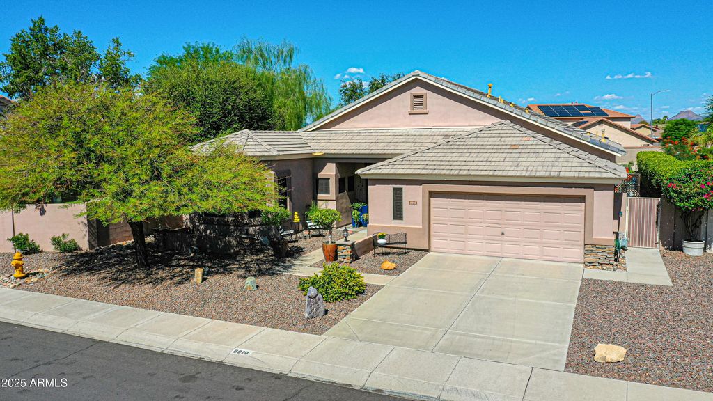 Photo of 8010 W Clara Lane, Peoria, AZ 85382 (MLS # 6927320)