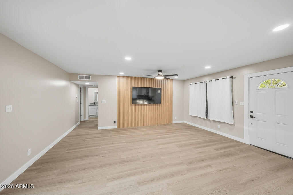 Properties 3 2609 E LEMON Street