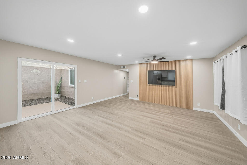 Properties 2 2609 E LEMON Street