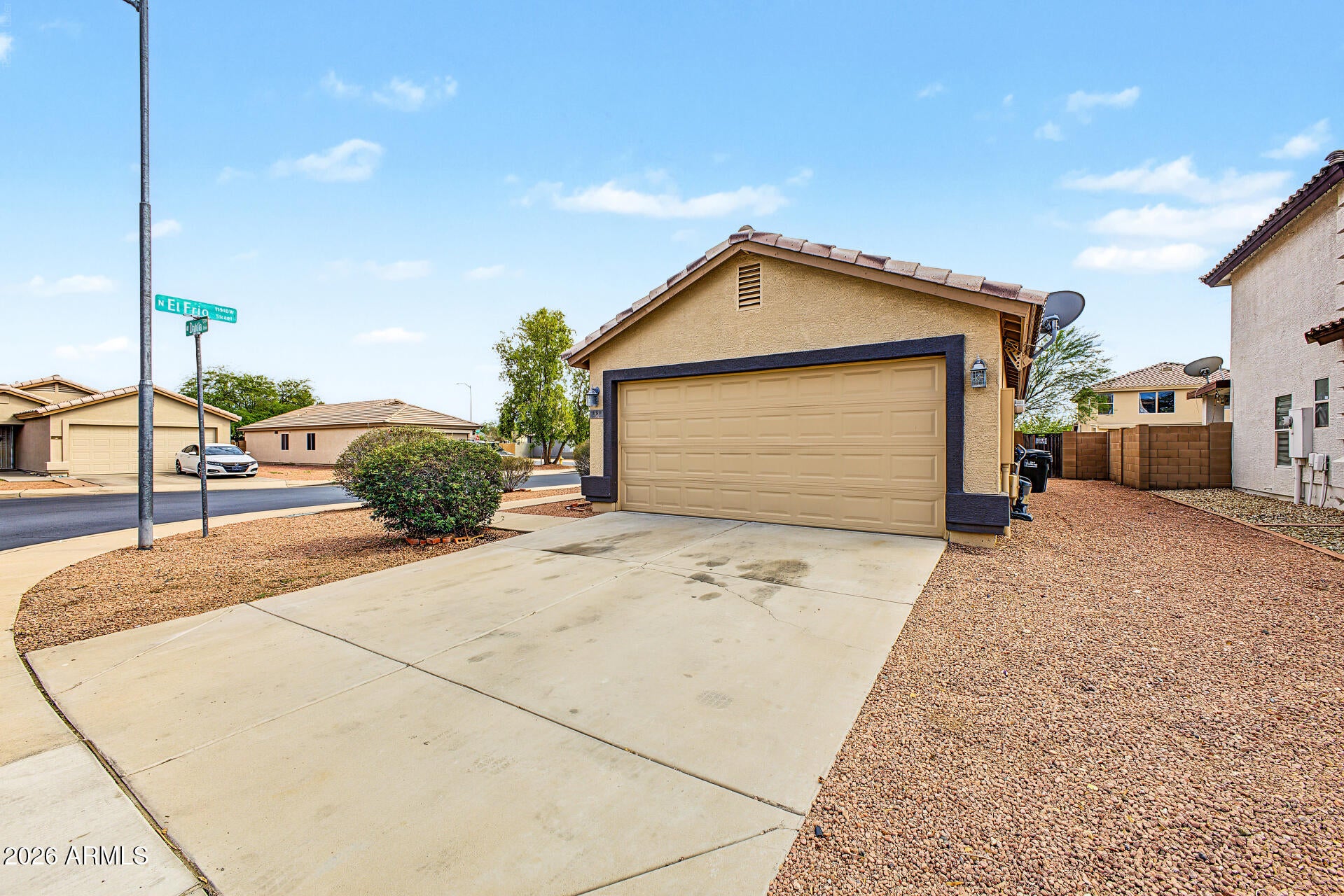 11911 W Dahlia Drive