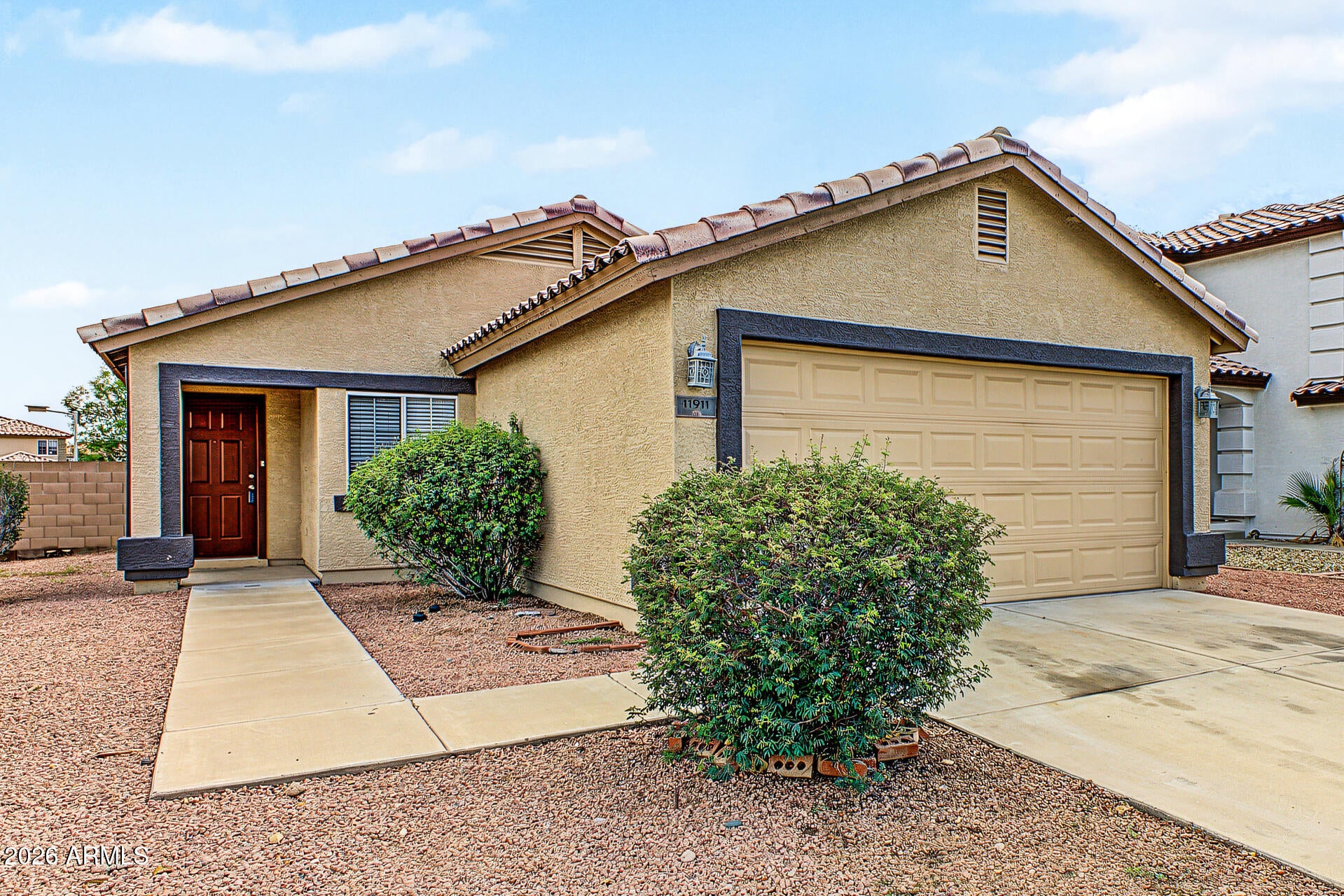 11911 W Dahlia Drive