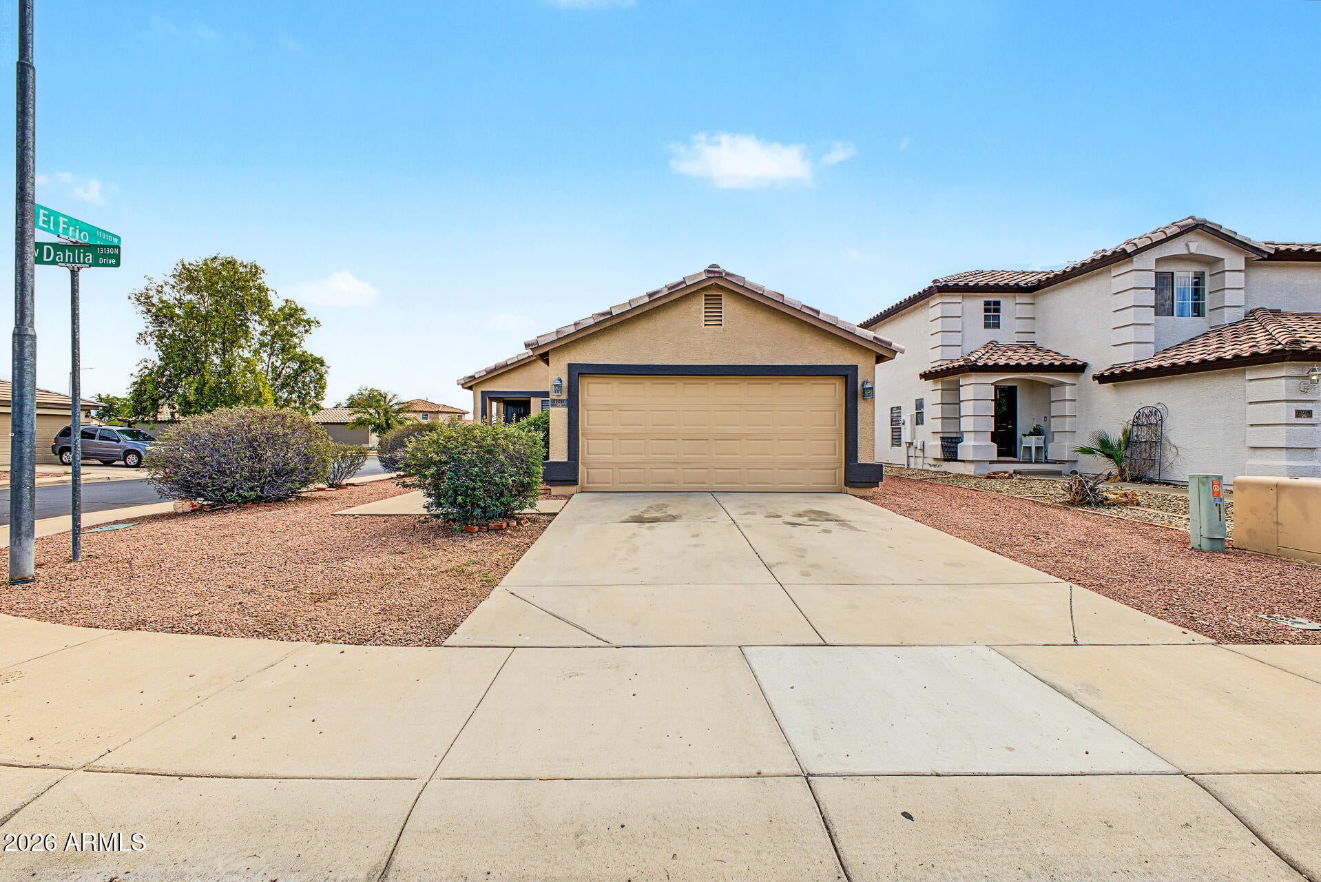 11911 W Dahlia Drive