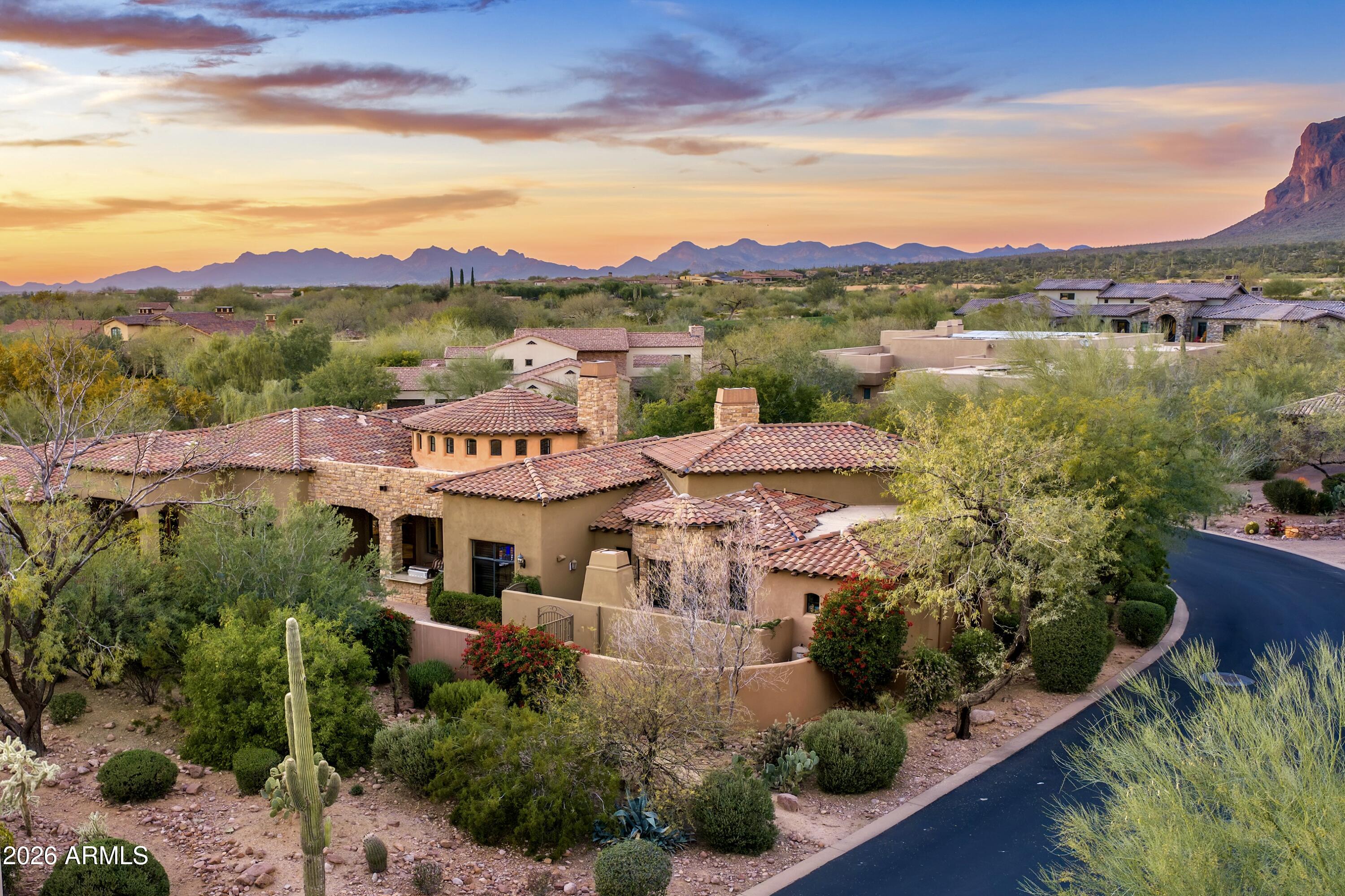 8854 E LOST GOLD Circle