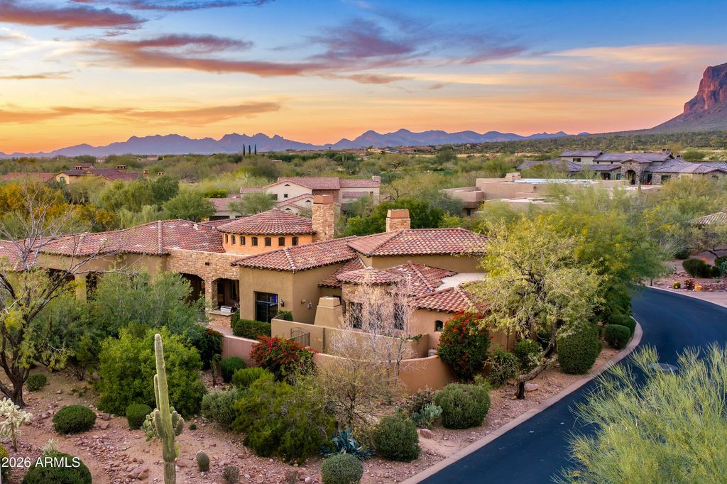 Photo of 8854 E Lost Gold Circle, Gold Canyon, AZ 85118 (MLS # 6987928)