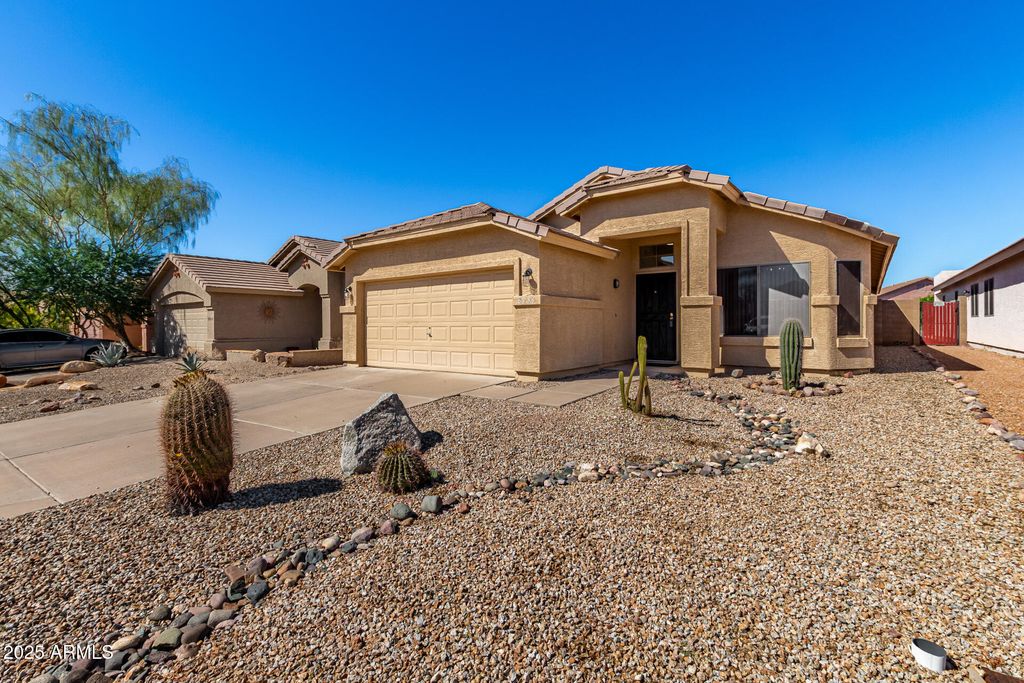 Photo of 8934 E Civano Drive, Gold Canyon, AZ 85118 (MLS # 6932602)