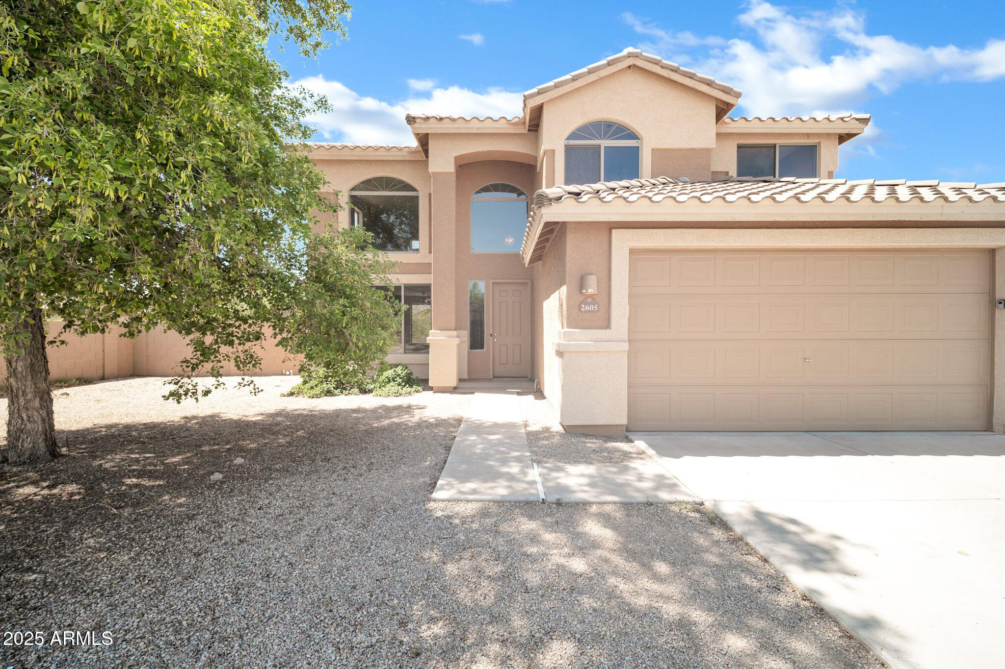 2605 W DARREL Road