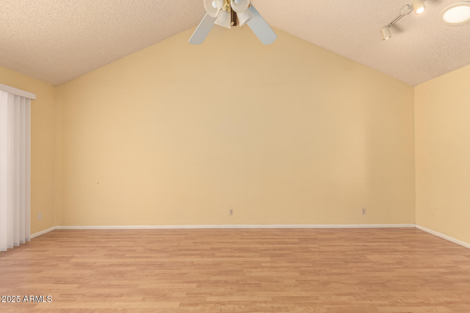 Homes for Sale in Queen Creek Arizona 2 717 W BOXELDER Place