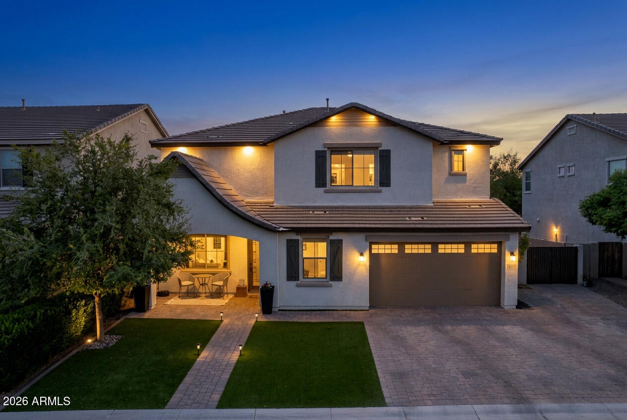 1477 W SEA FOG Drive