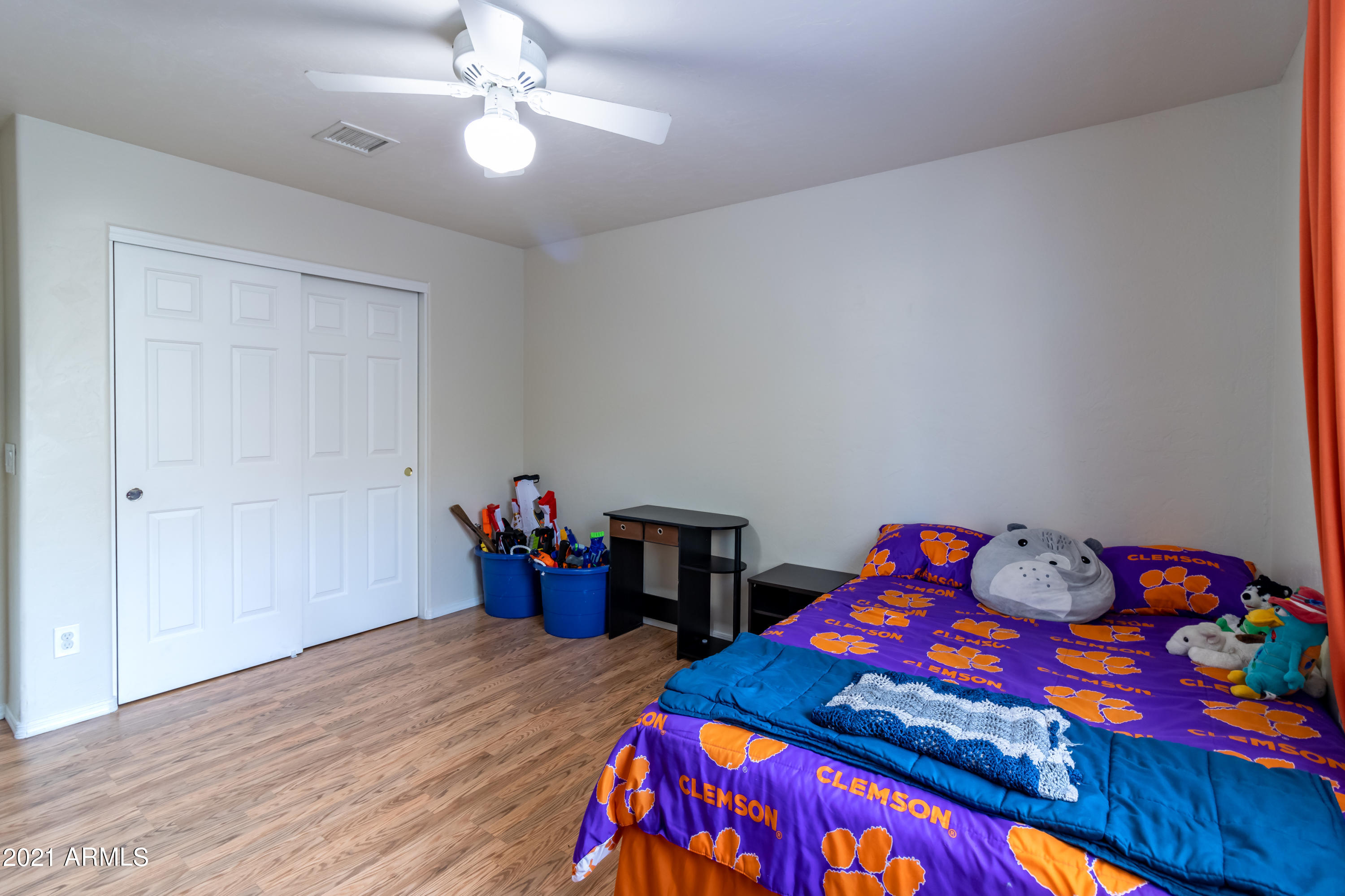 SUMMIT RIDGE - Residential