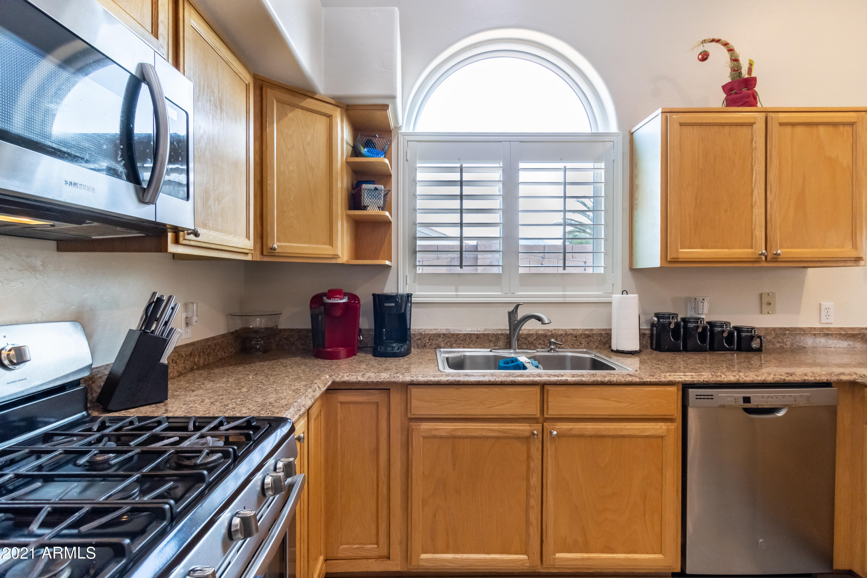 SUMMIT RIDGE - Residential