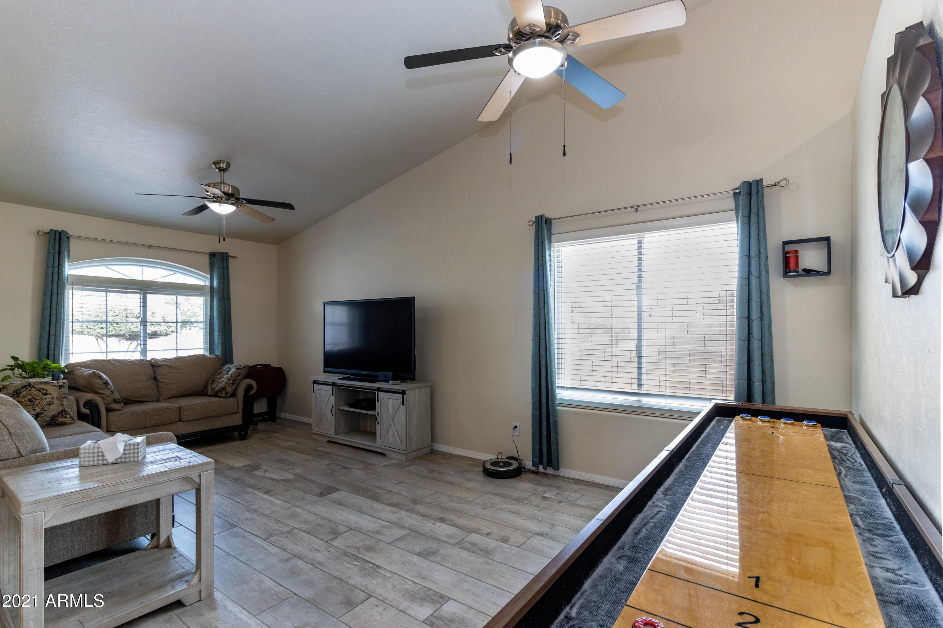 SUMMIT RIDGE - Residential