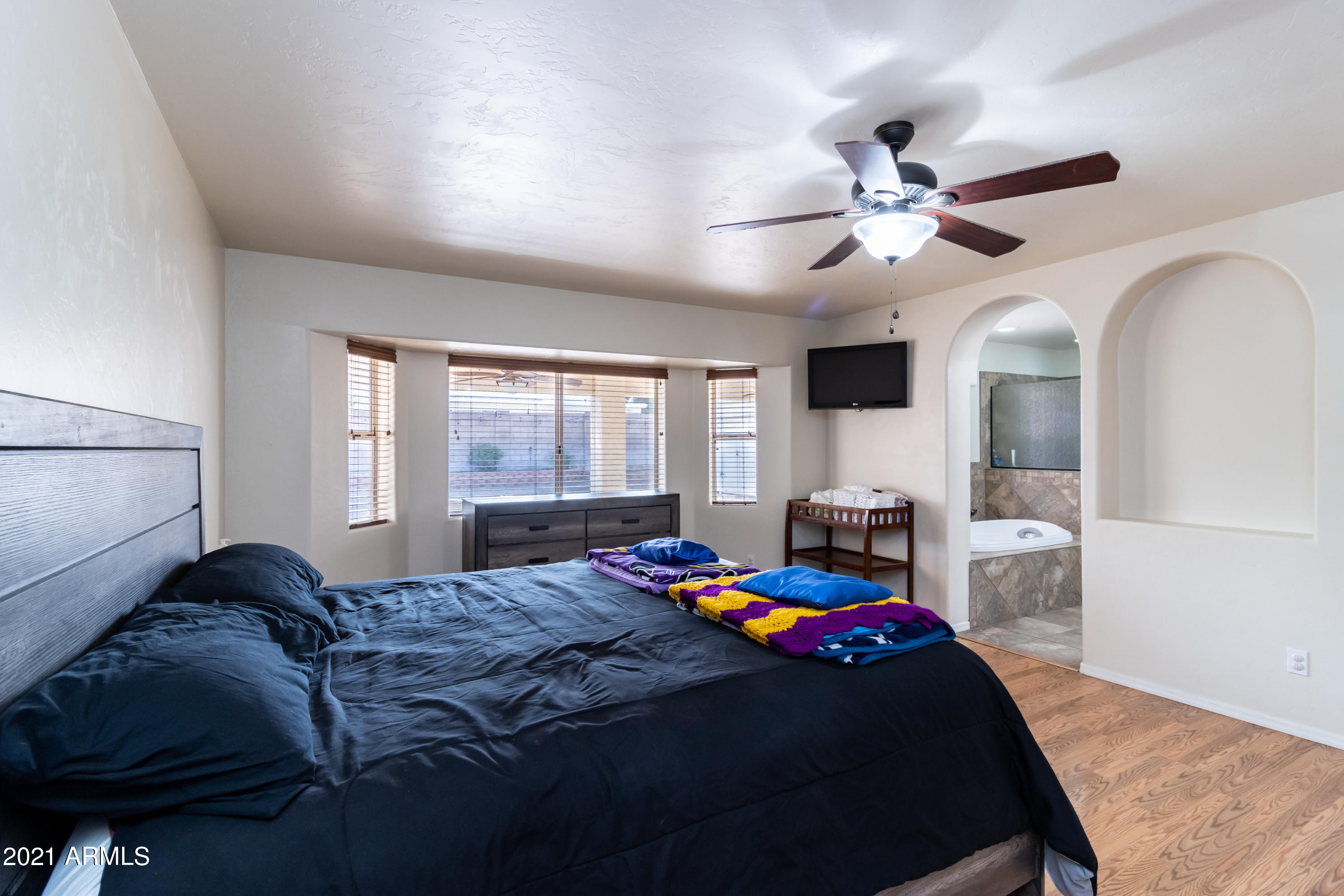 SUMMIT RIDGE - Residential