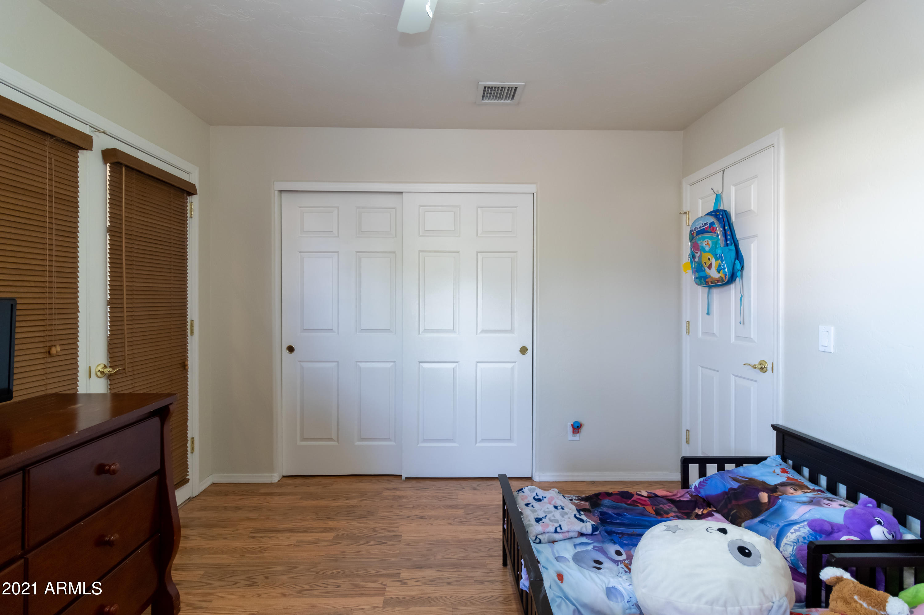SUMMIT RIDGE - Residential