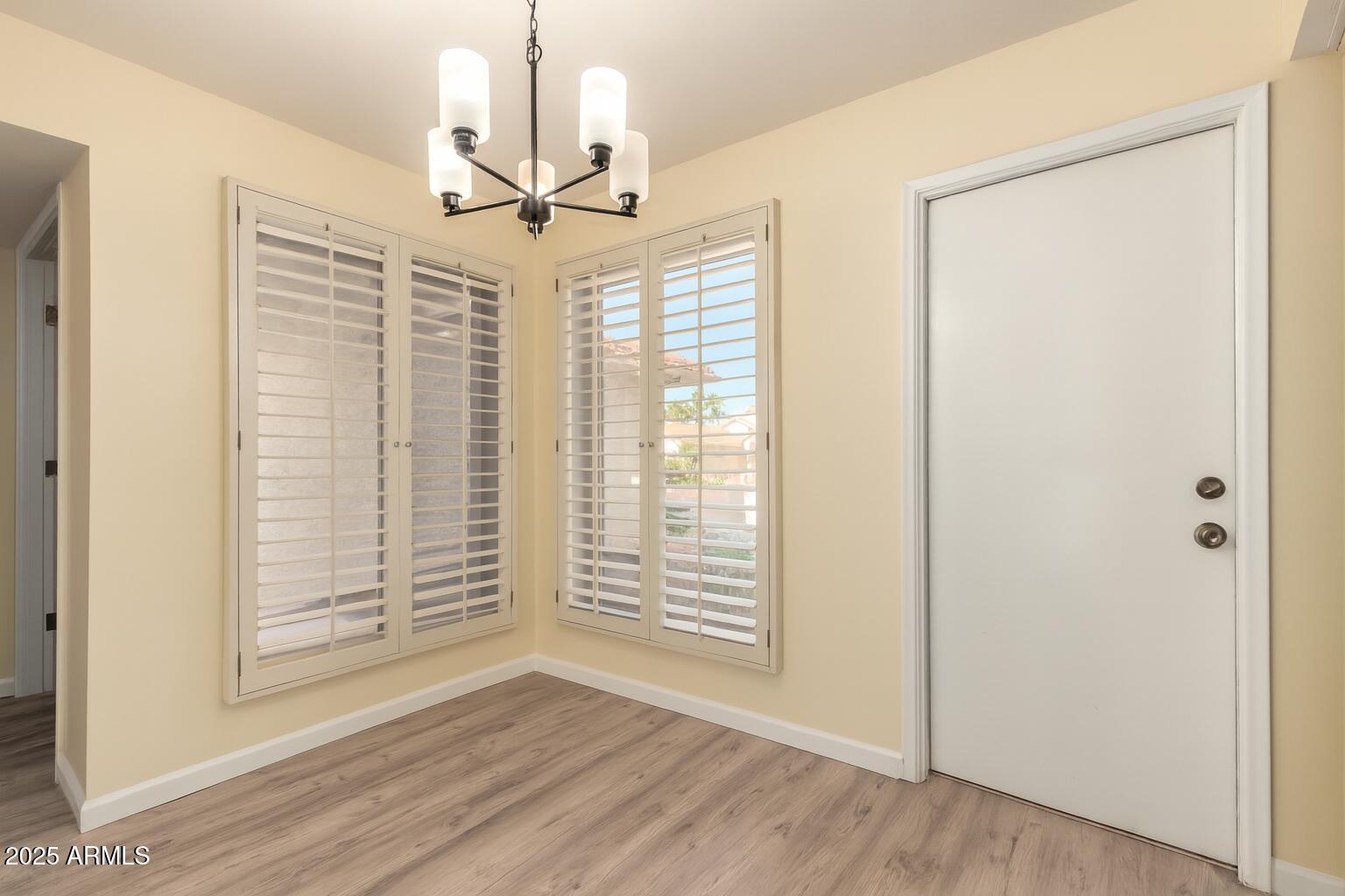 10723 E NAVAJO Place