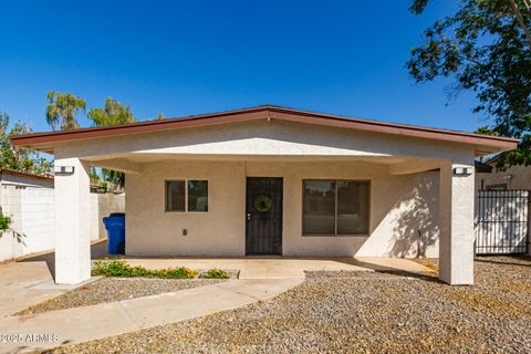 3338 E VIRGINIA Avenue Phoenix AZ 85008