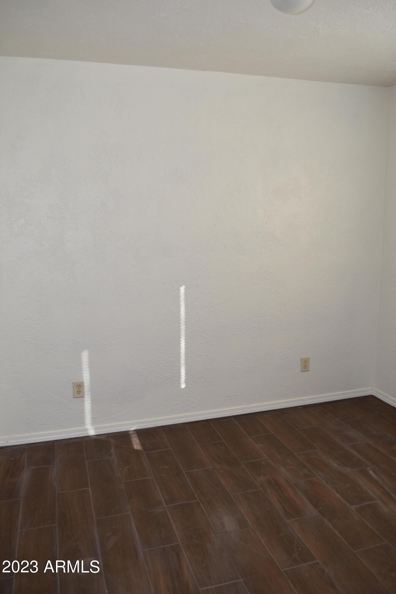 MIRACLE VALLEY 1 - Residential Lease