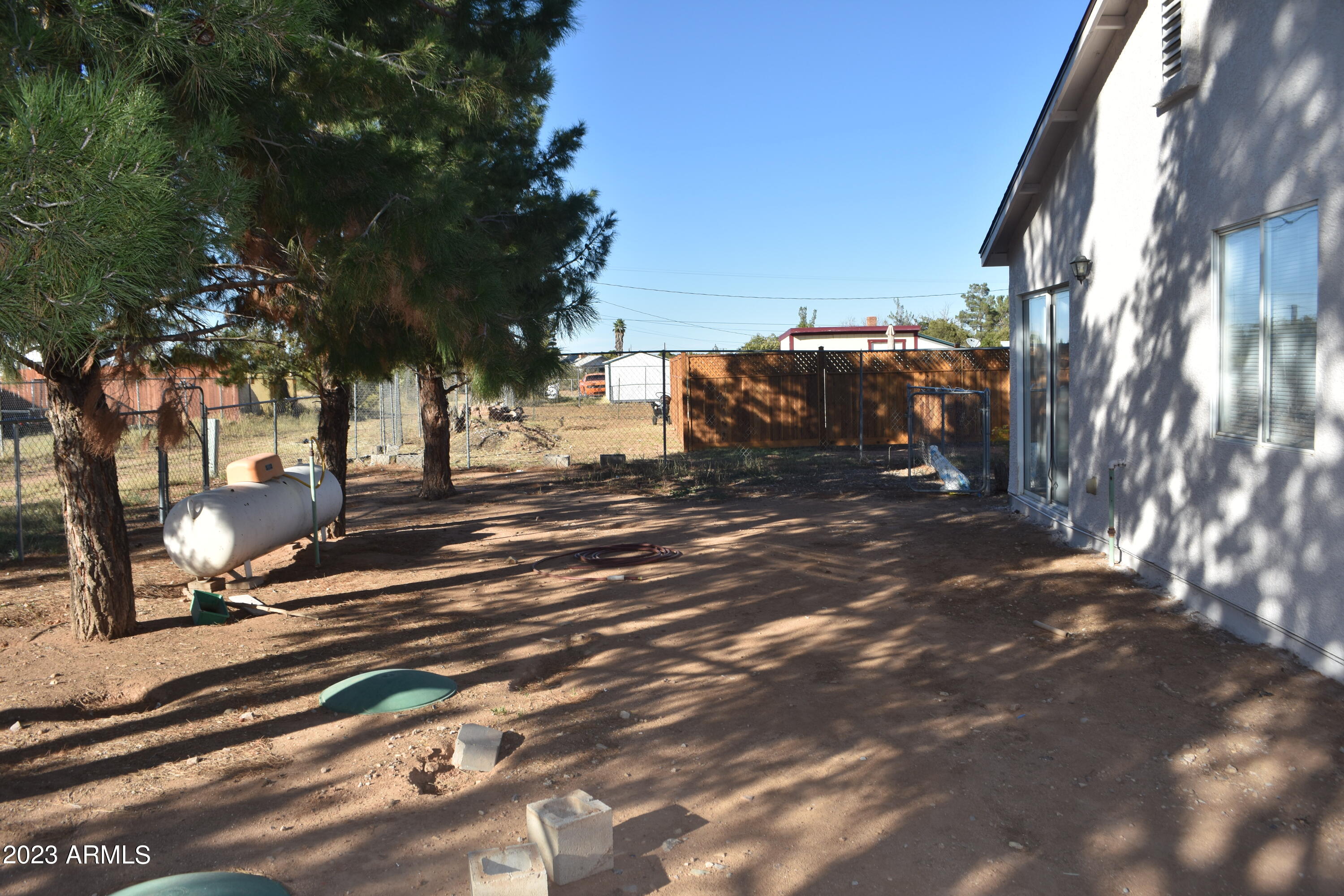 MIRACLE VALLEY 1 - Residential Lease
