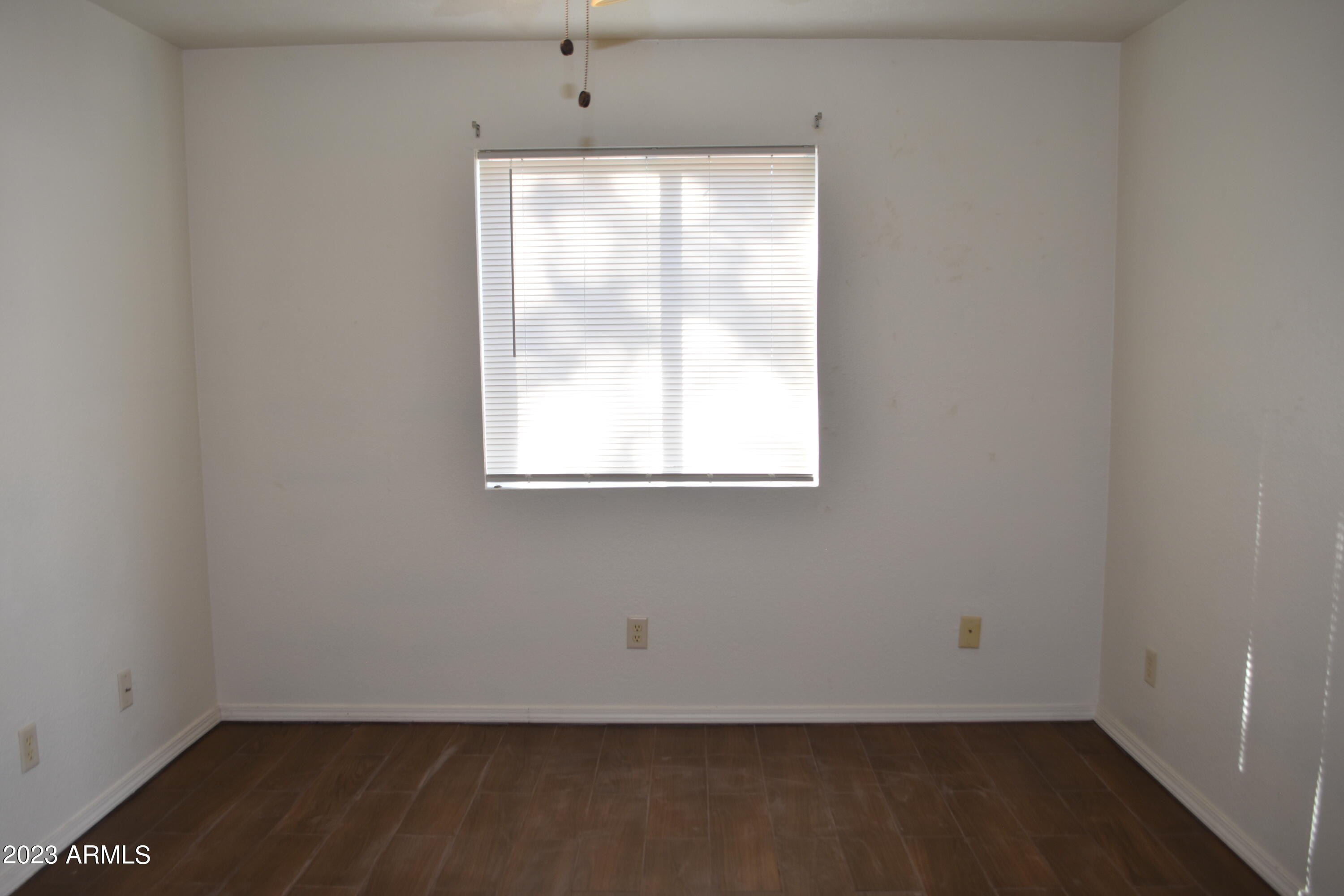 MIRACLE VALLEY 1 - Residential Lease