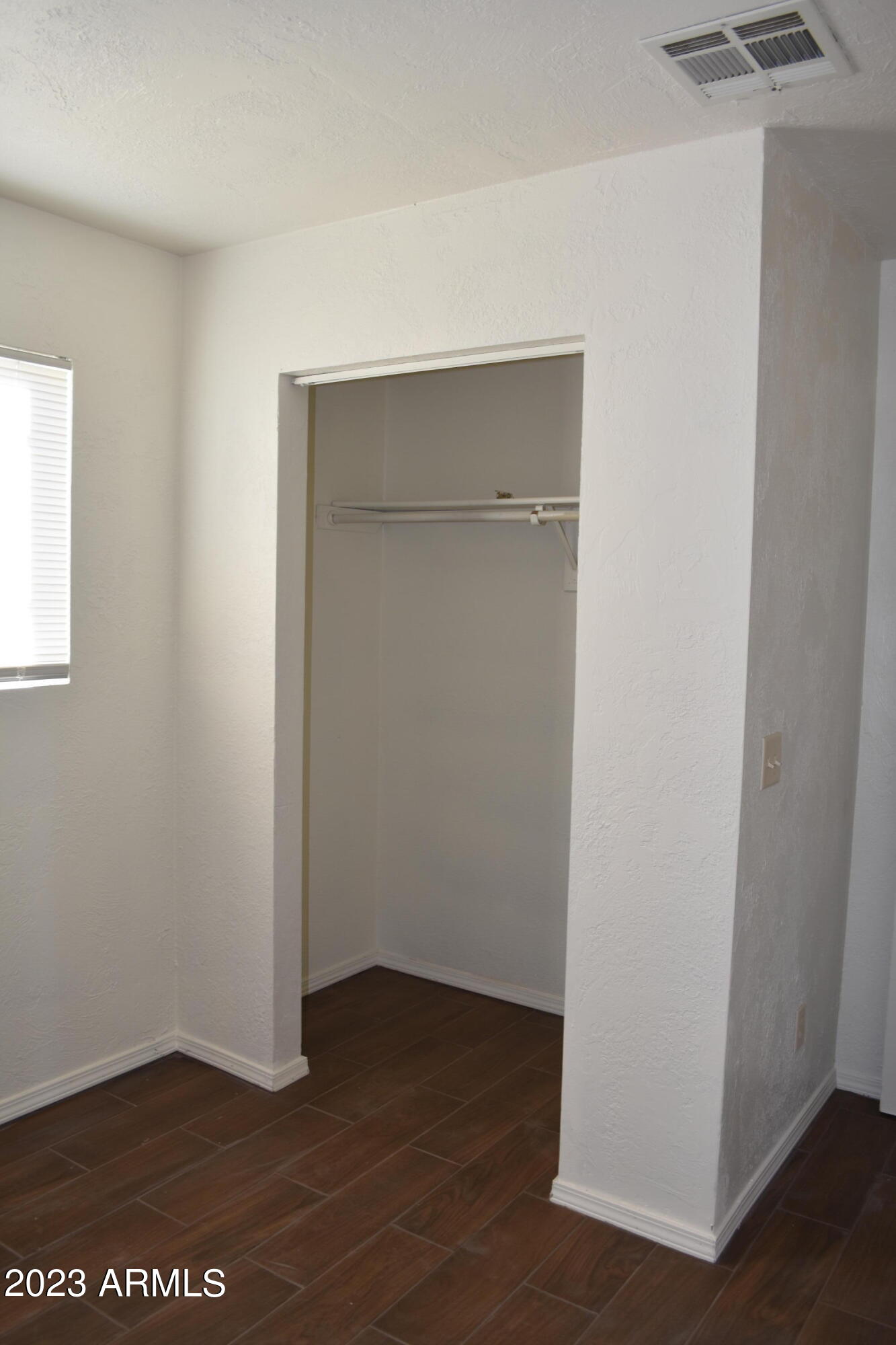 MIRACLE VALLEY 1 - Residential Lease