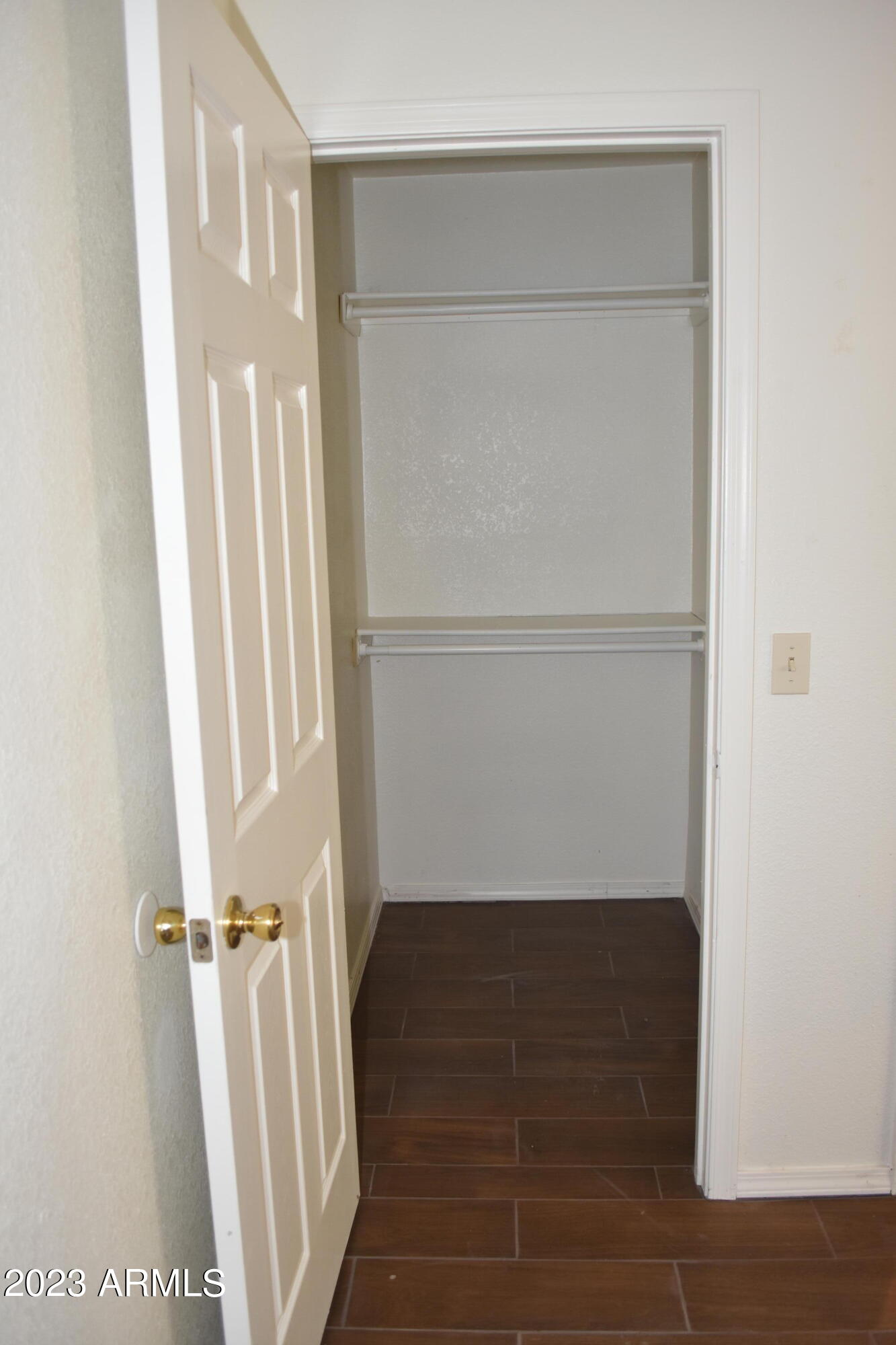 MIRACLE VALLEY 1 - Residential Lease