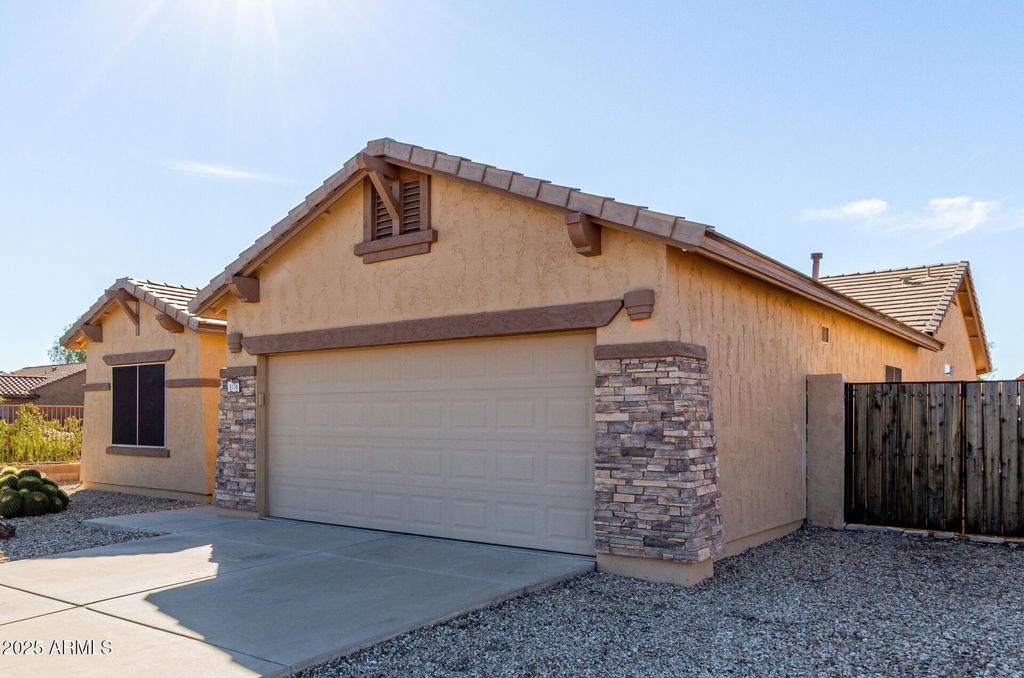 Photo of 8174 S Mountain Air Lane, Gold Canyon, AZ 85118 (MLS # 6961560)