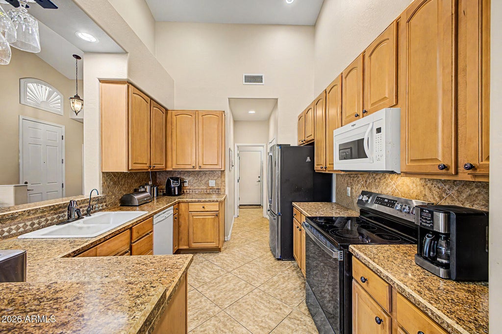 Photo of 1546 E Manor Drive, Casa Grande, AZ 85122 (MLS # 7084414)