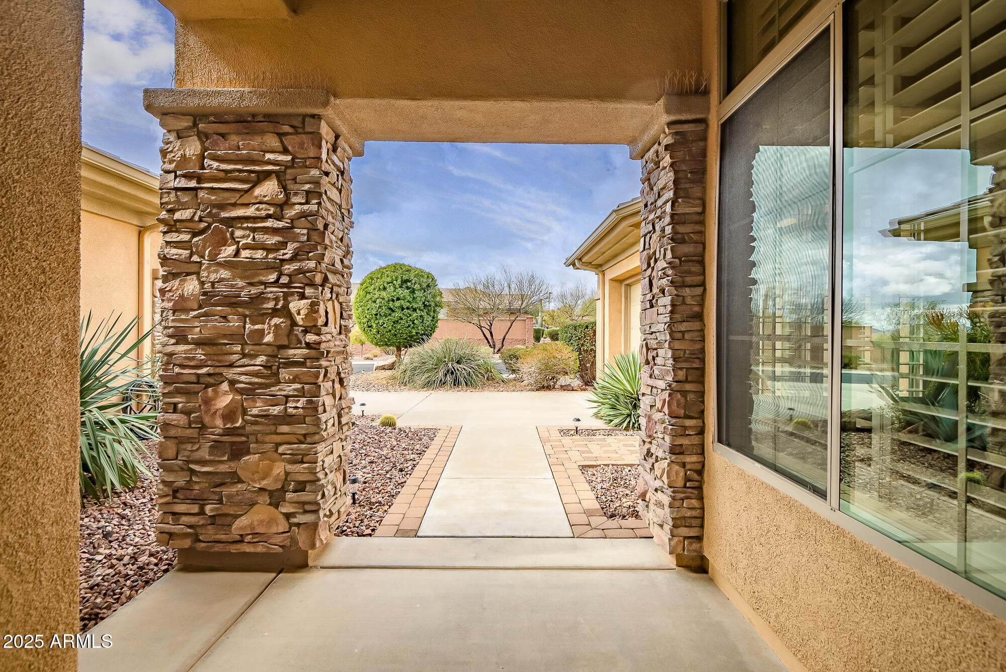 41819 N ANTHEM RIDGE Drive