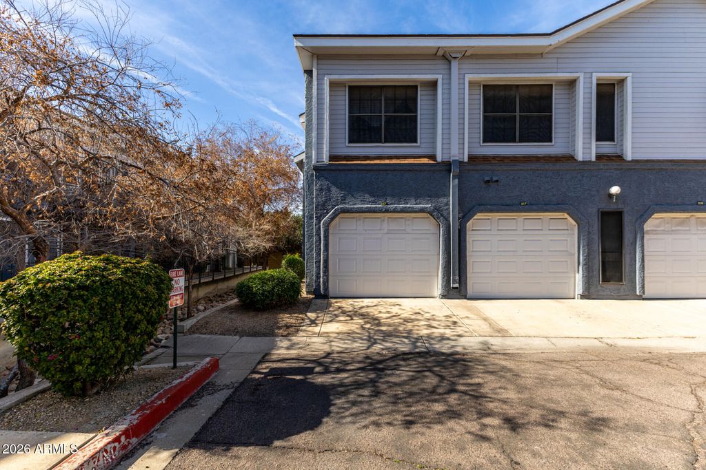 Photo of 8888 N 47th Avenue #117, Glendale, AZ 85302 (MLS # 6975893)