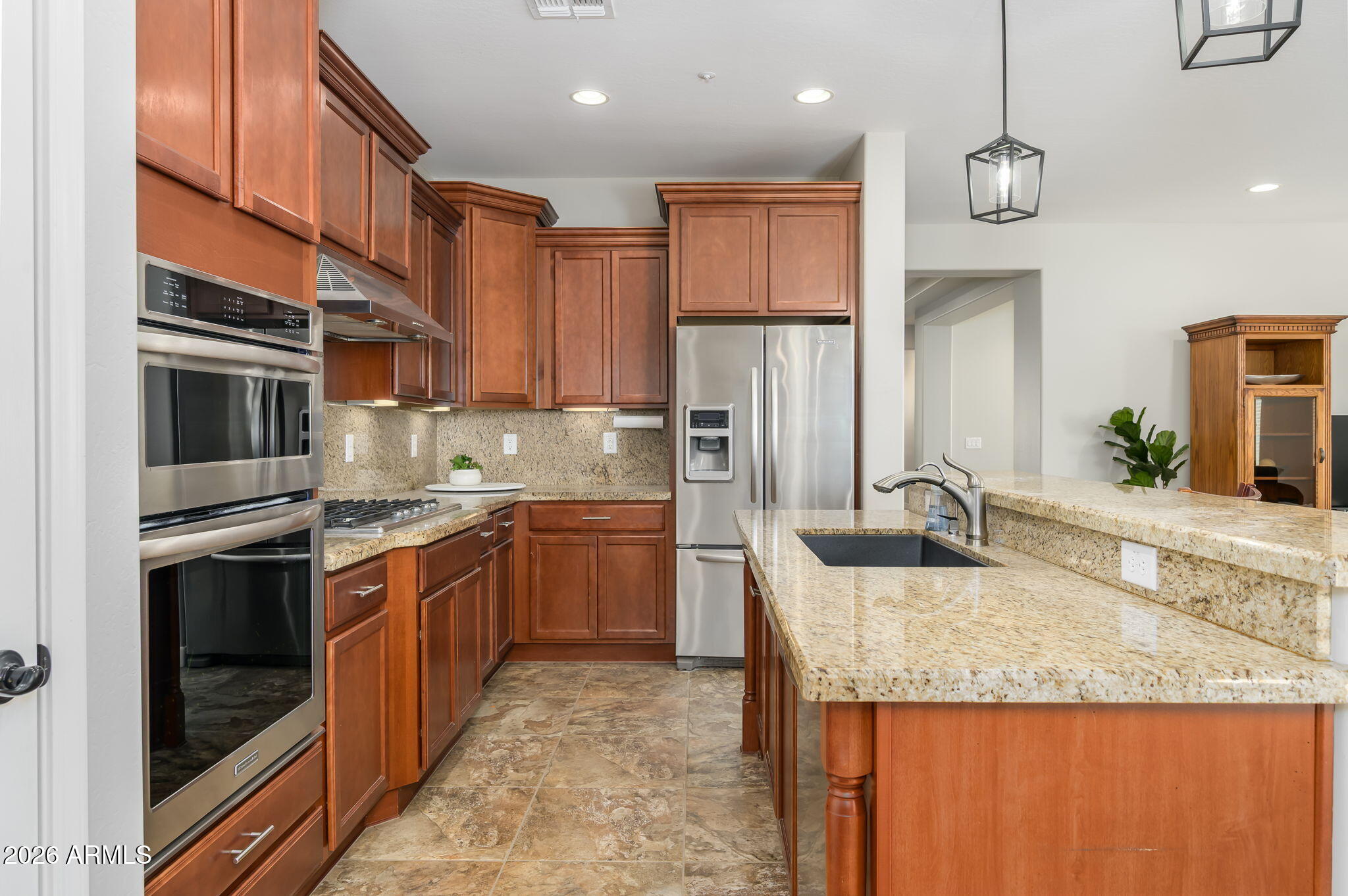 4597 E Waterman Street