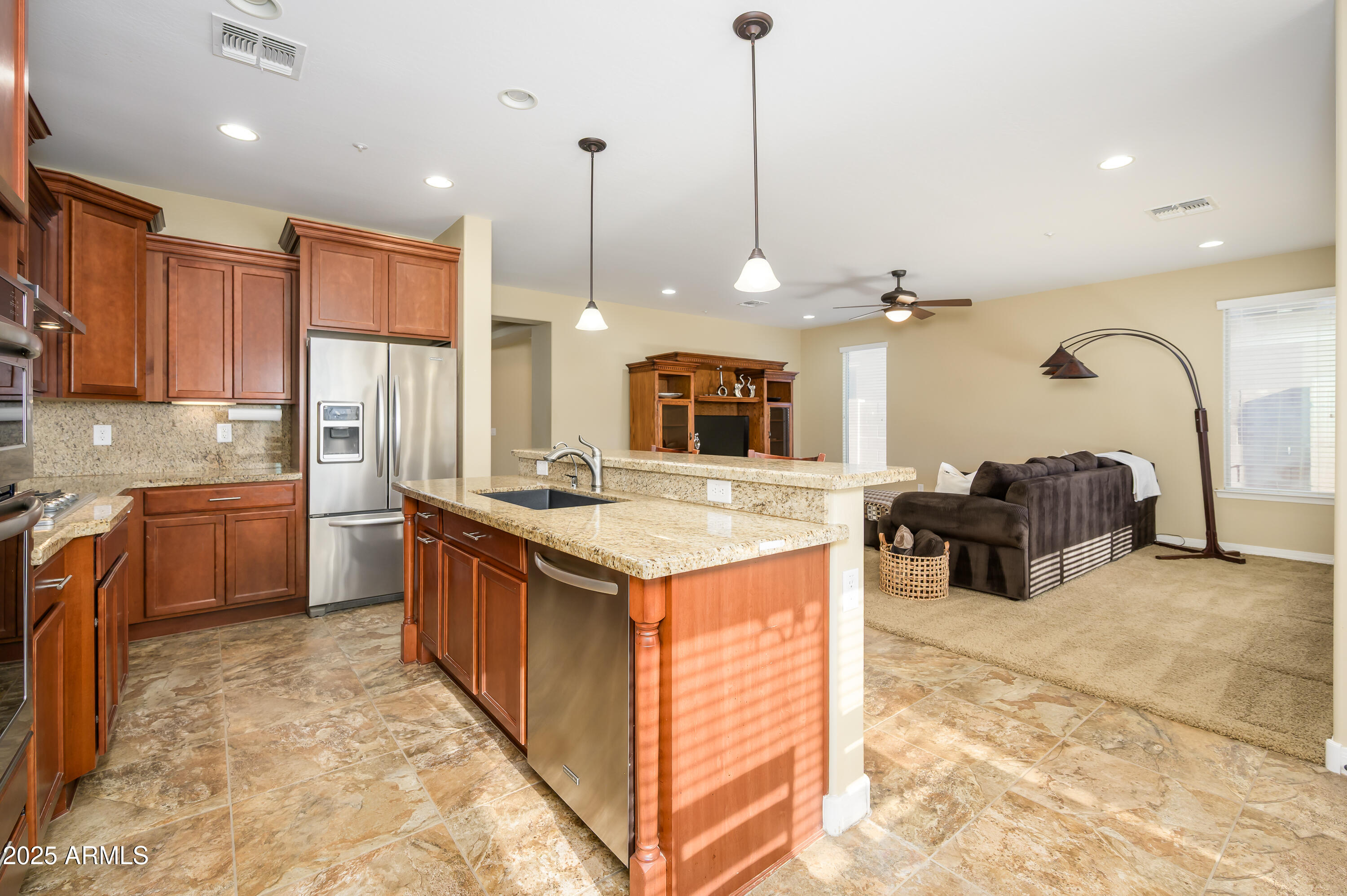 4597 E Waterman Street