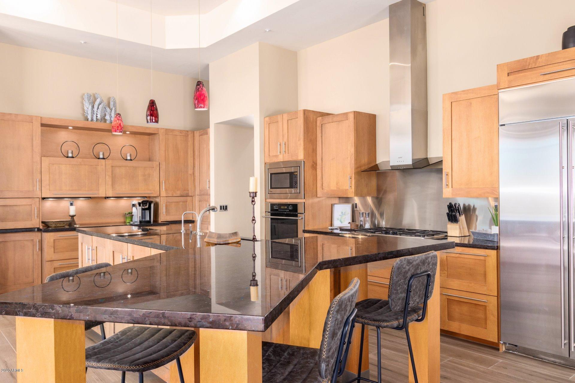 5365 E PRICKLEY PEAR Road