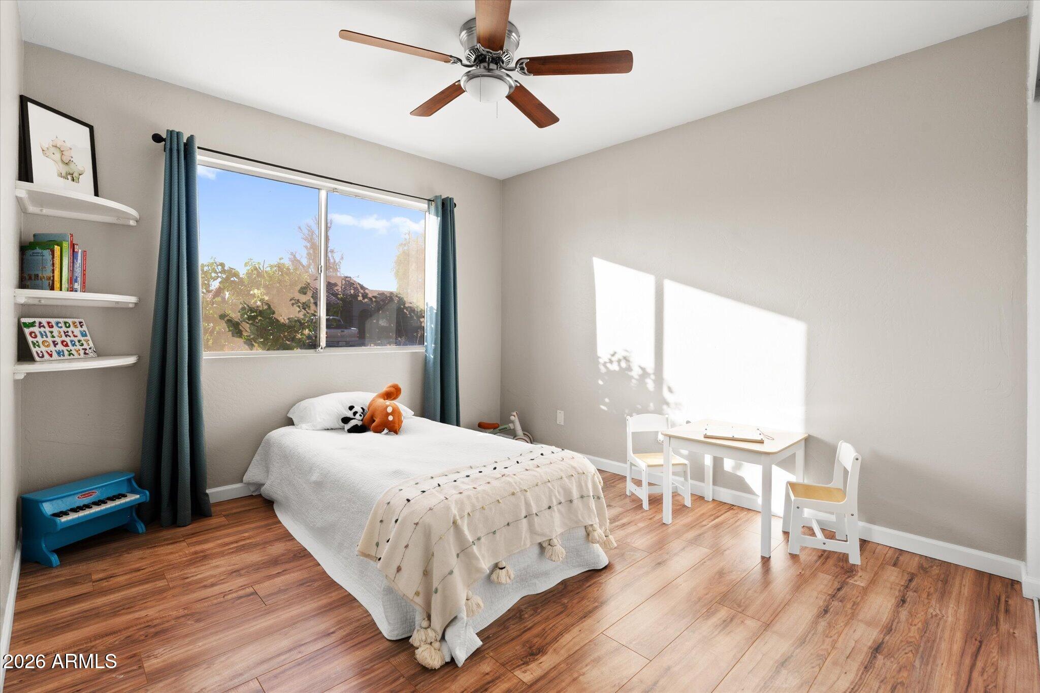 Silvergate 3, Unit 2 - Residential