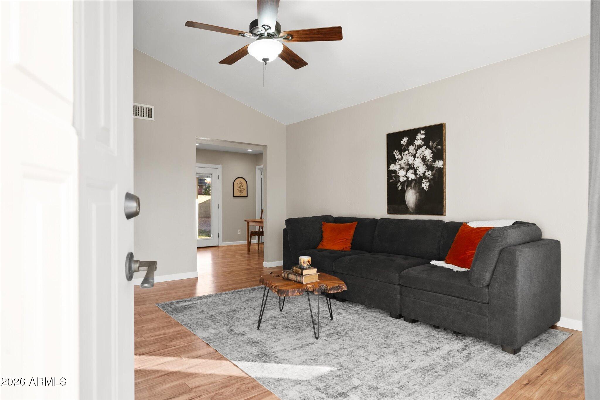 Silvergate 3, Unit 2 - Residential