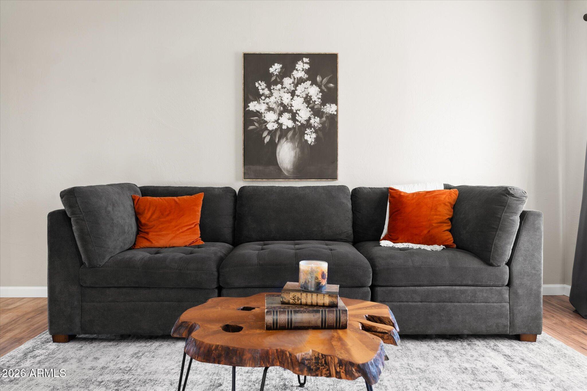 Silvergate 3, Unit 2 - Residential