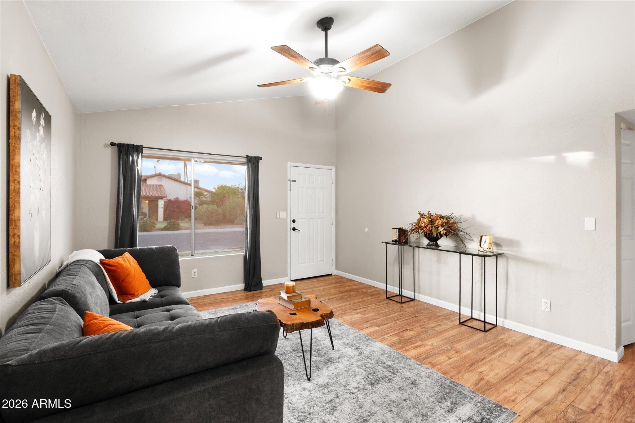 Silvergate 3, Unit 2 - Residential