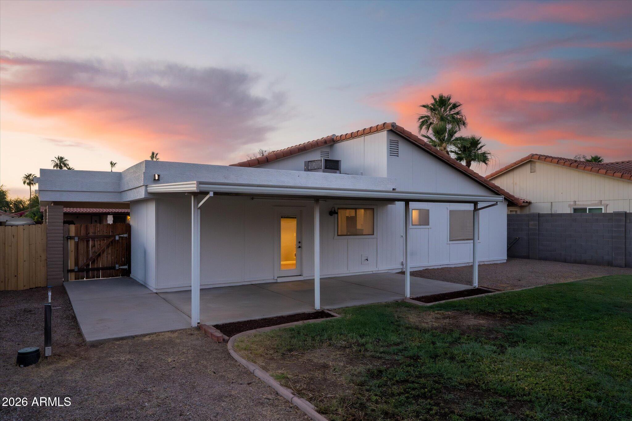 Silvergate 3, Unit 2 - Residential