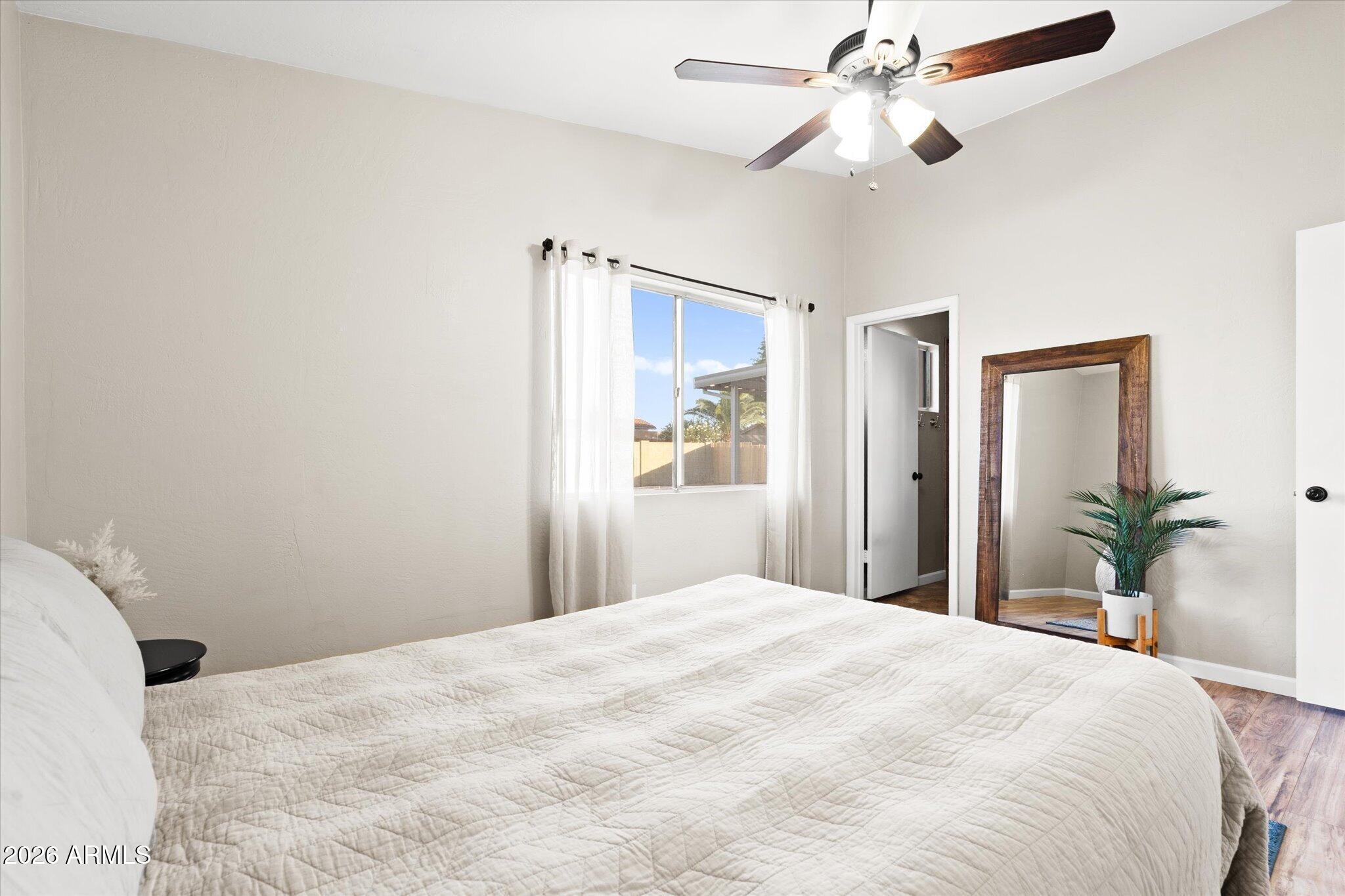 Silvergate 3, Unit 2 - Residential
